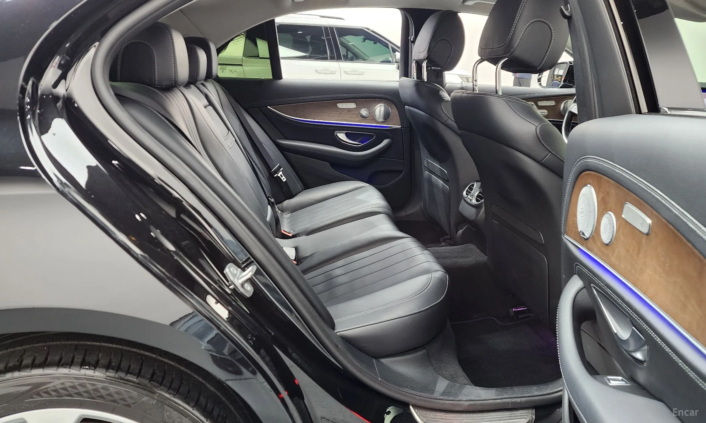 Mercedes Benz E-Class W213 превью 12