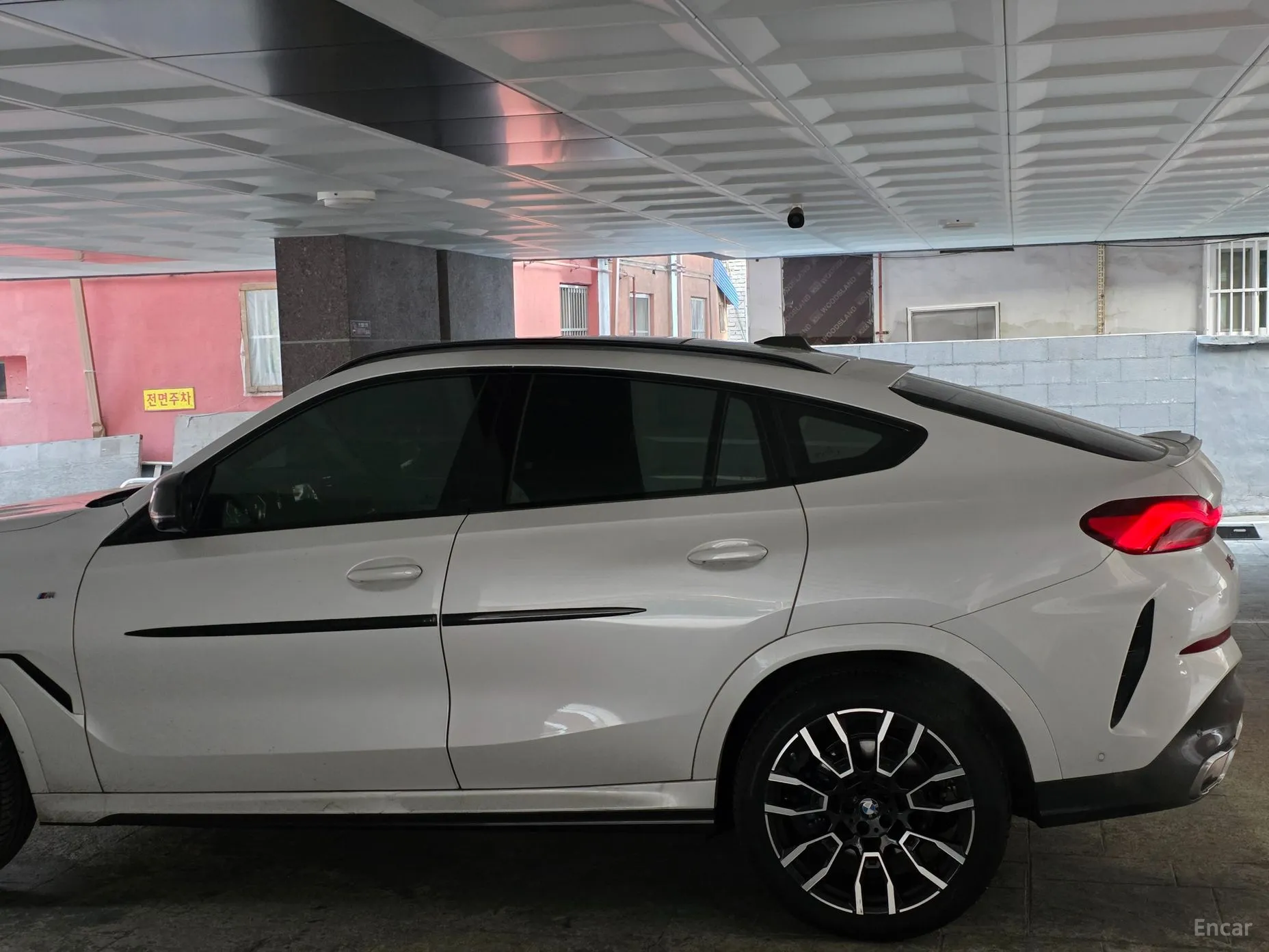 BMW X6 (G06) превью 6