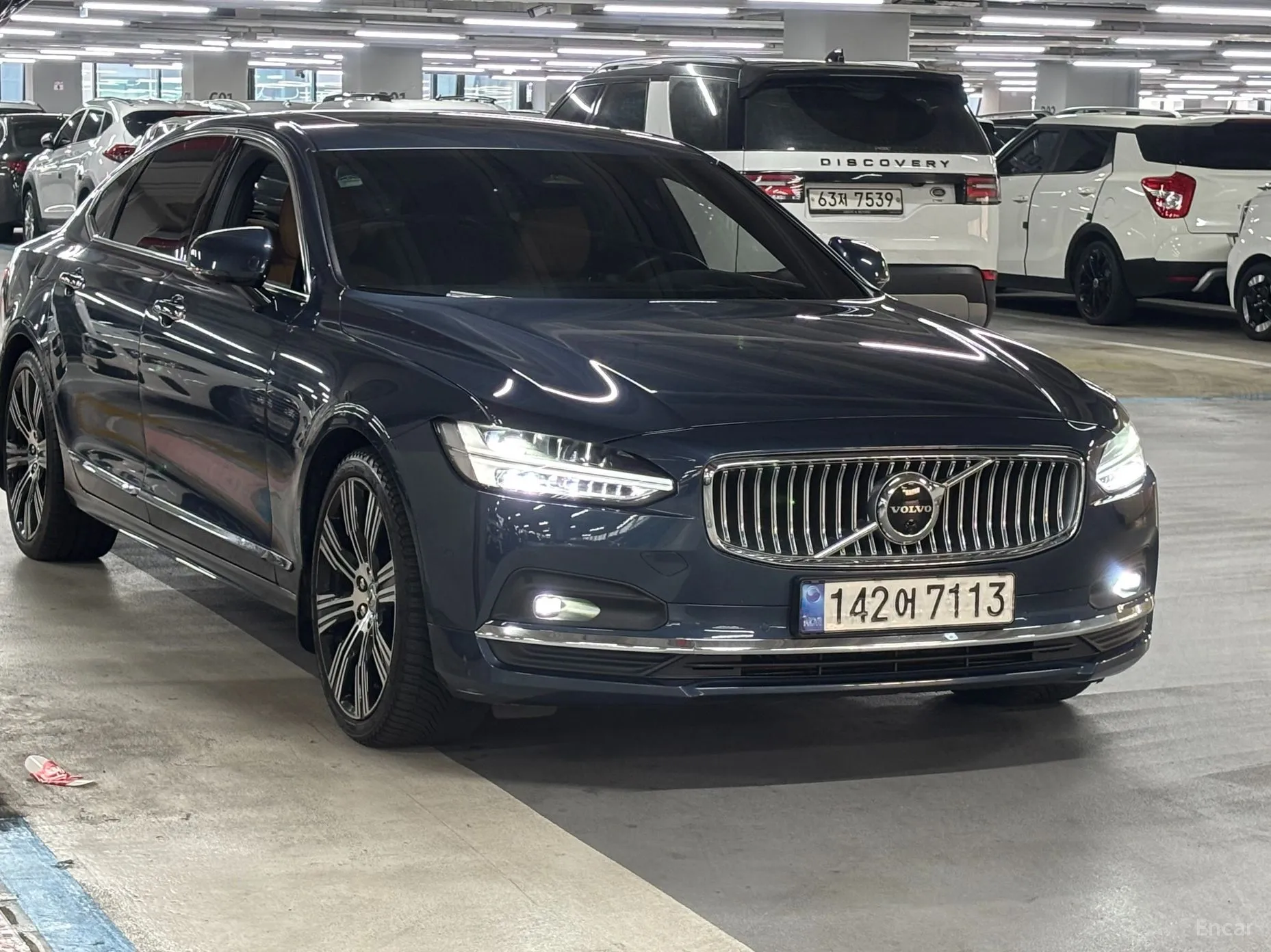 Volvo S90