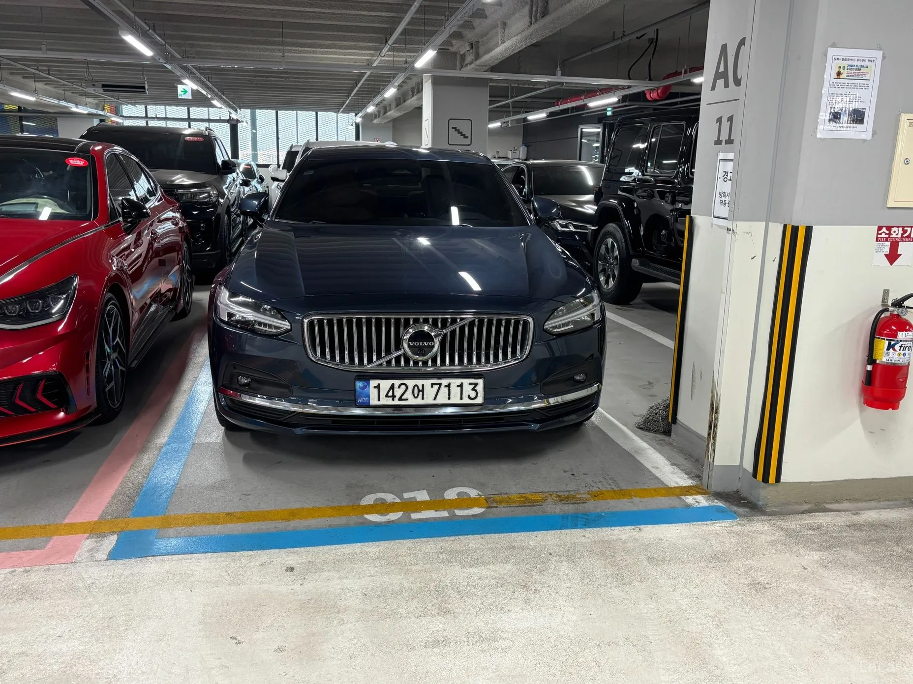 Volvo S90 превью 17