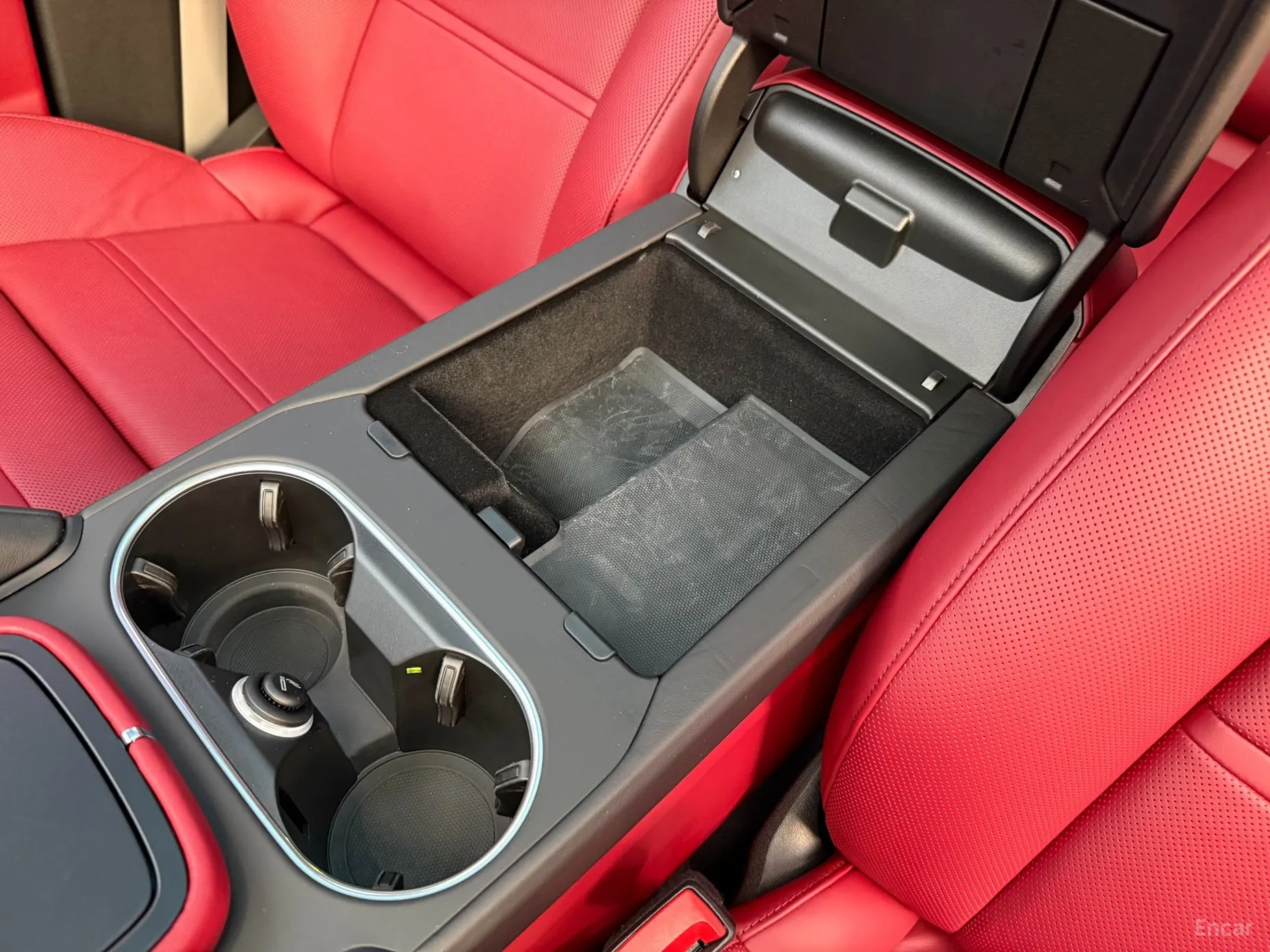 Porsche Cayenne (PO536) превью 18