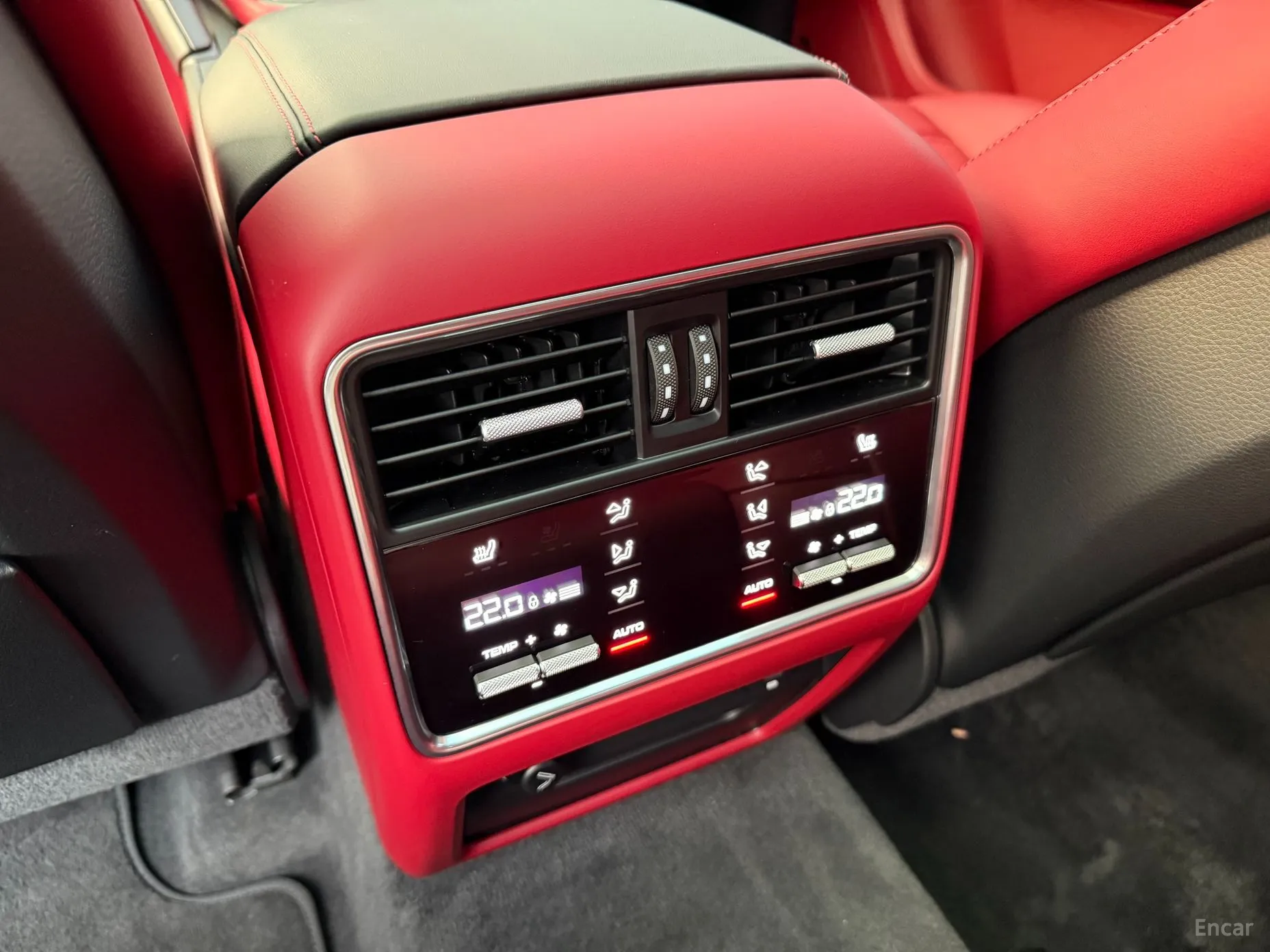 Porsche Cayenne (PO536) превью 19