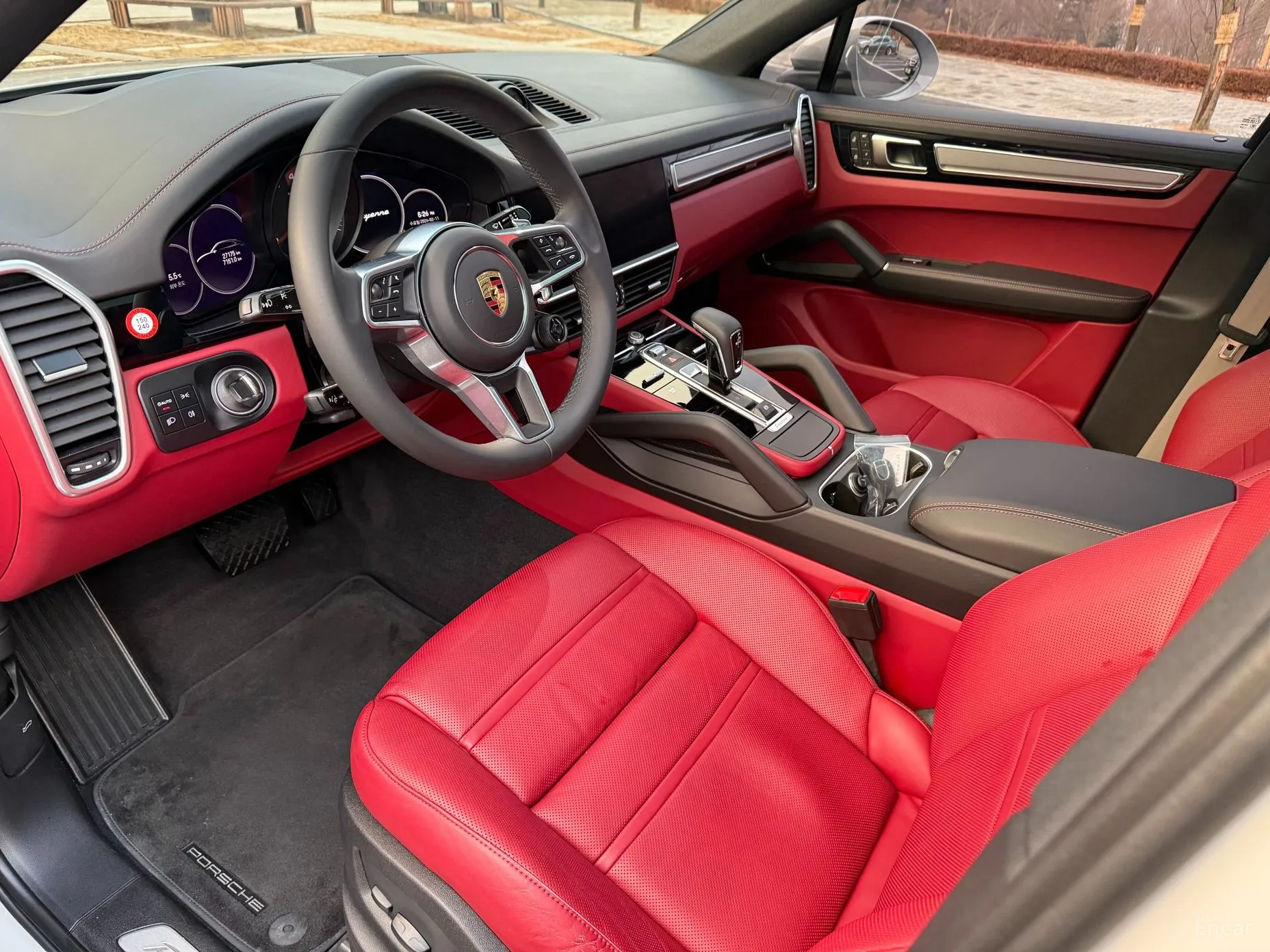 Porsche Cayenne (PO536) превью 7