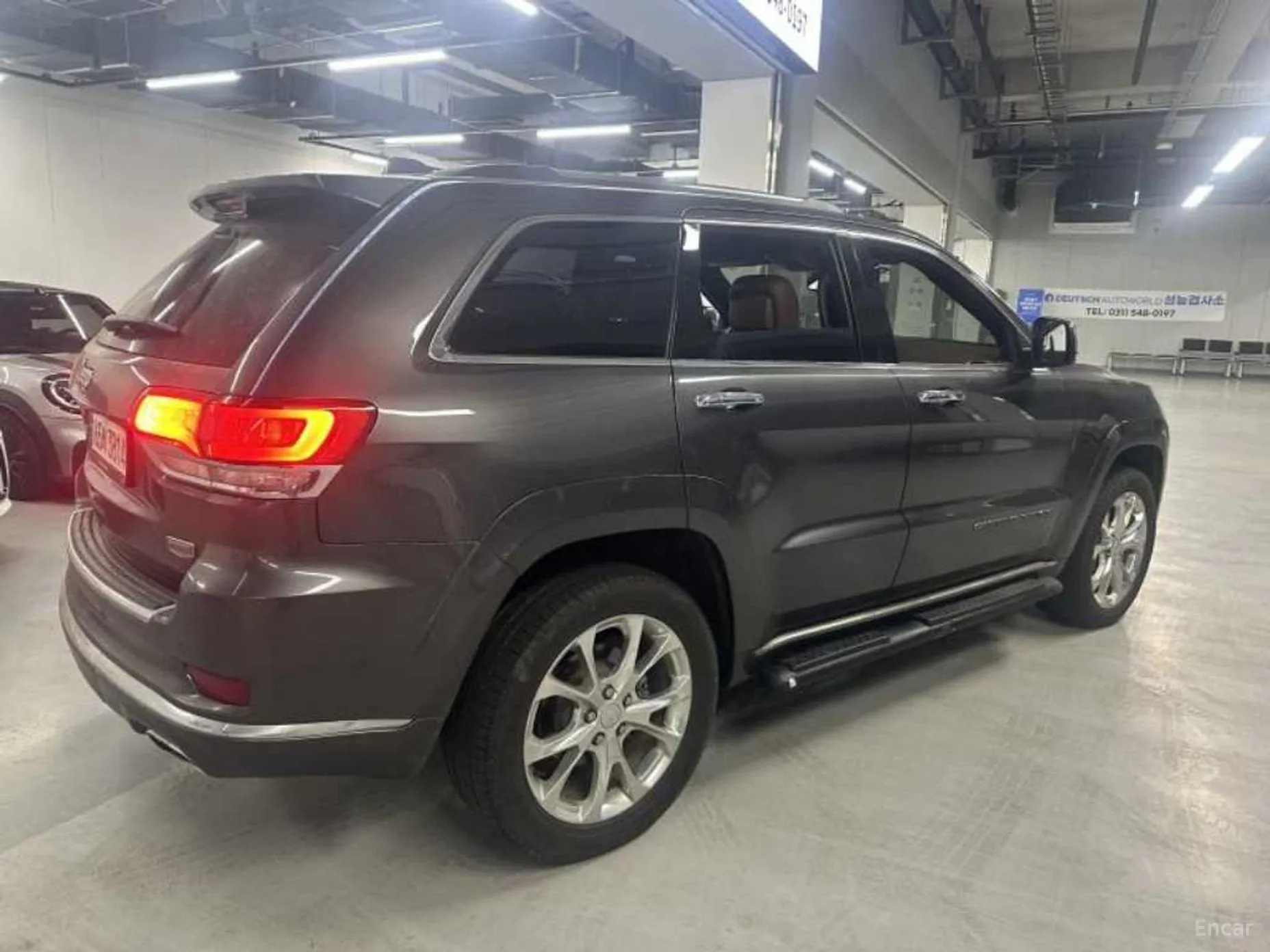 Jeep Grand Cherokee превью 3