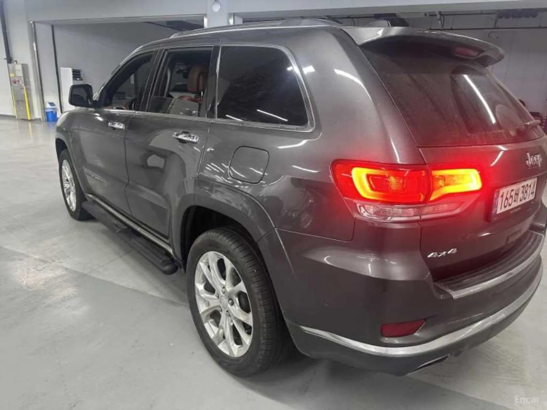 Jeep Grand Cherokee превью 4