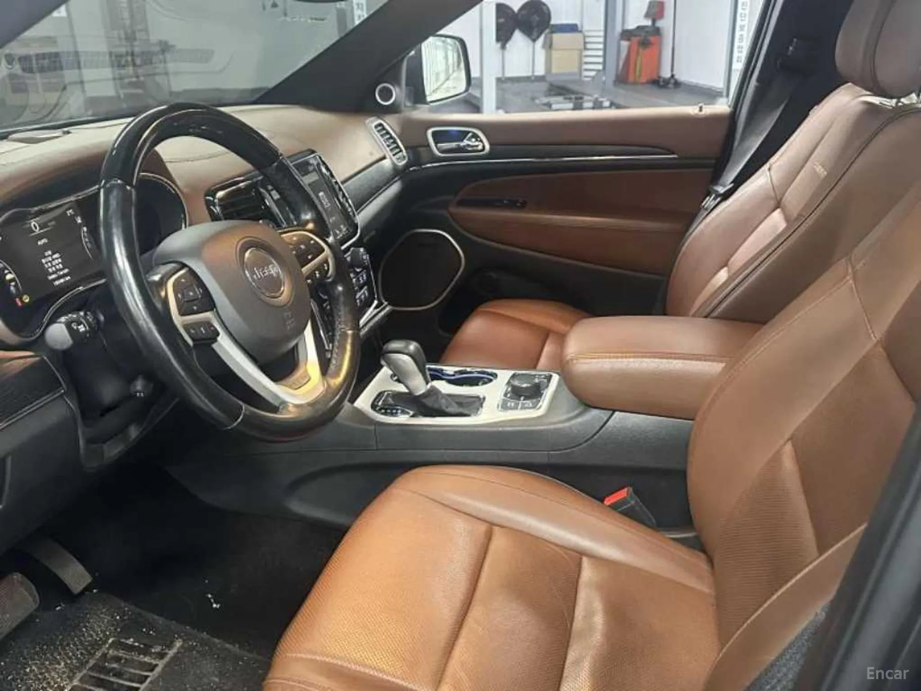 Jeep Grand Cherokee превью 9