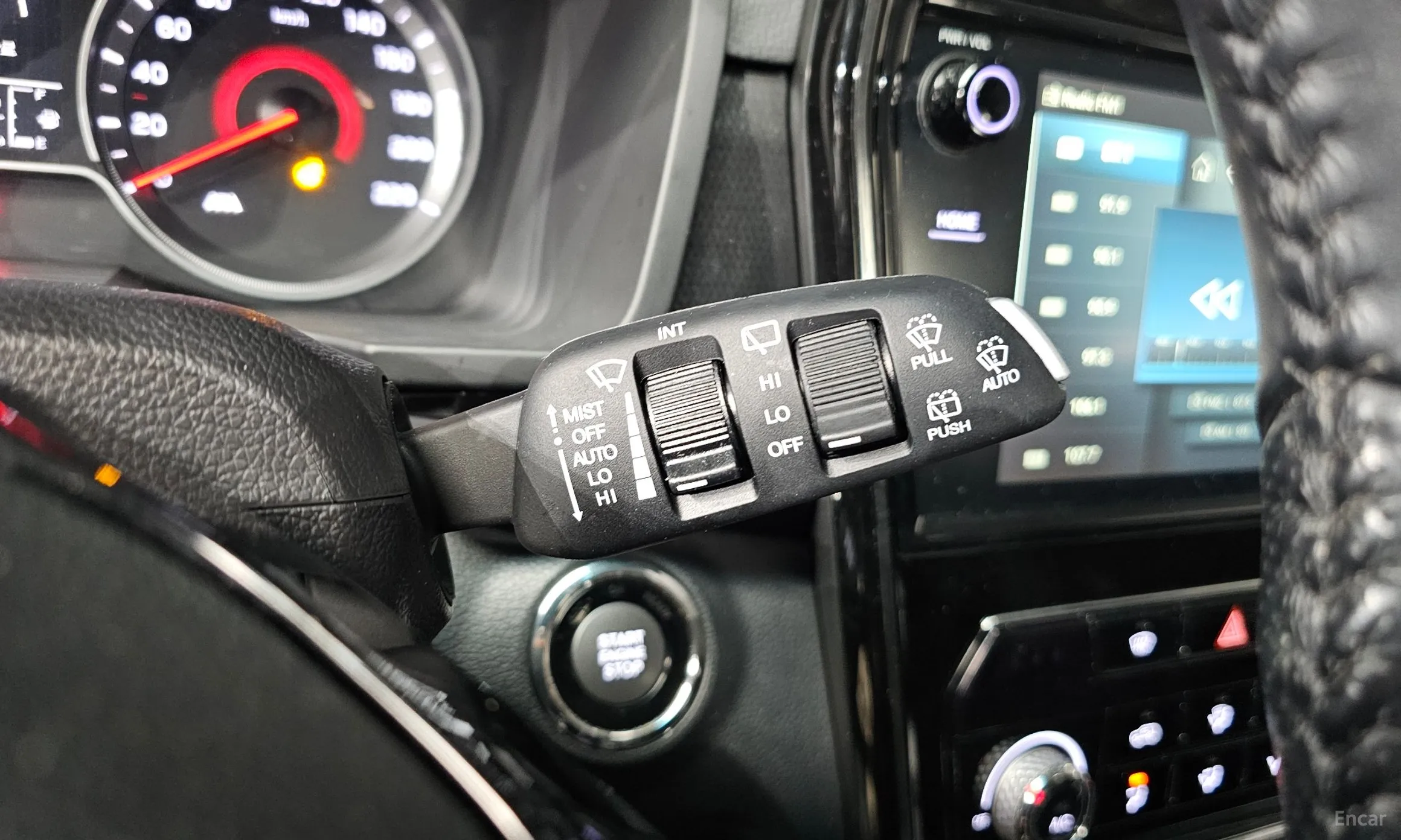 KG Mobility (SsangYong) Berry New Tivoli превью 15