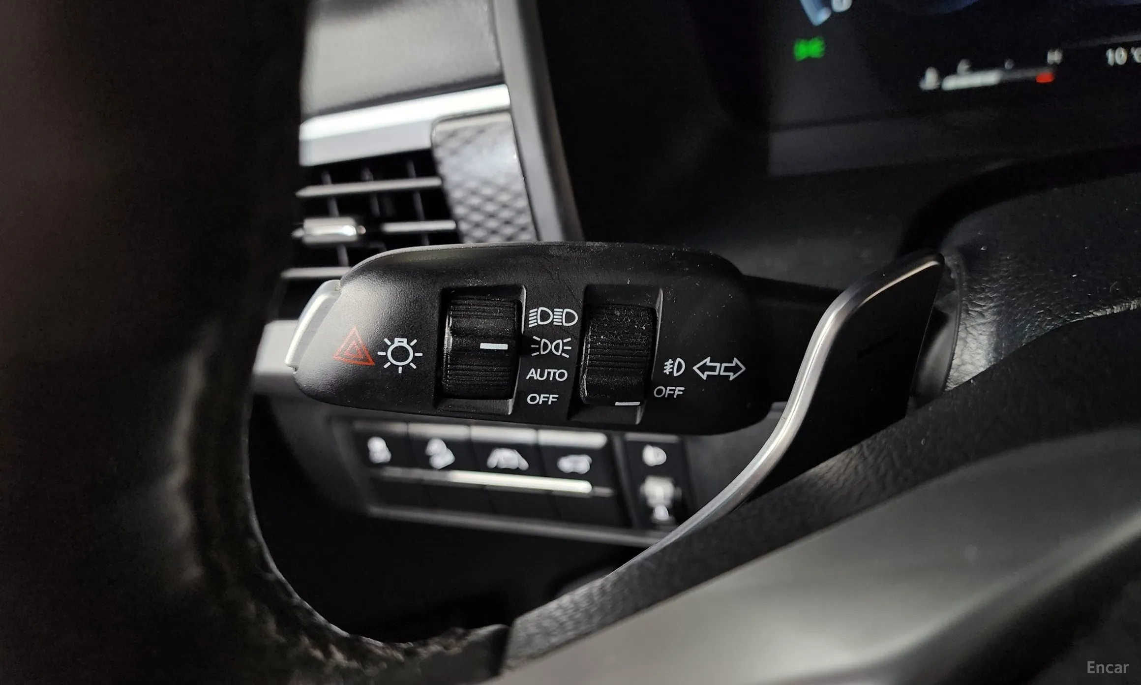 KG Mobility (SsangYong) Rexton превью 10