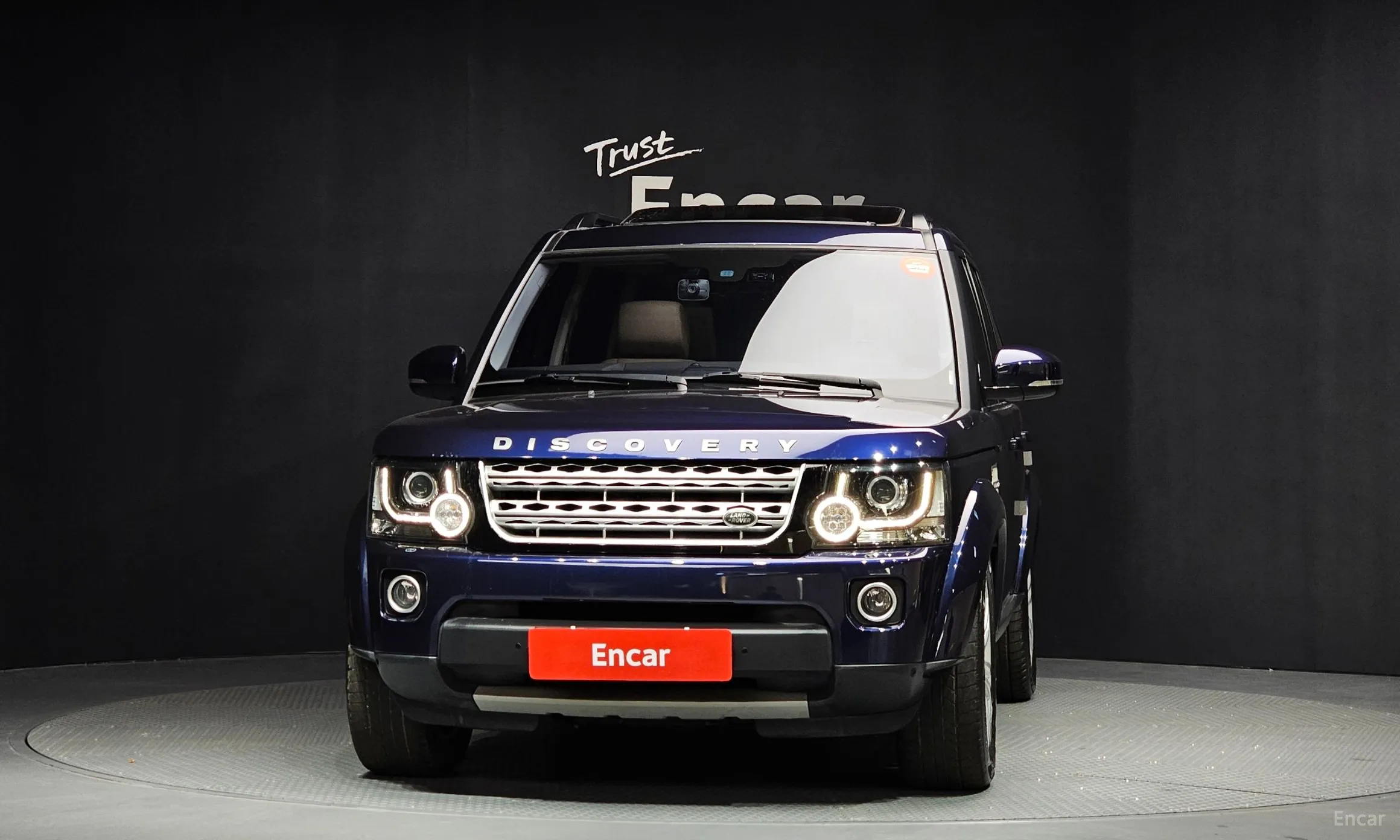 Land Rover Discovery 4 превью 3