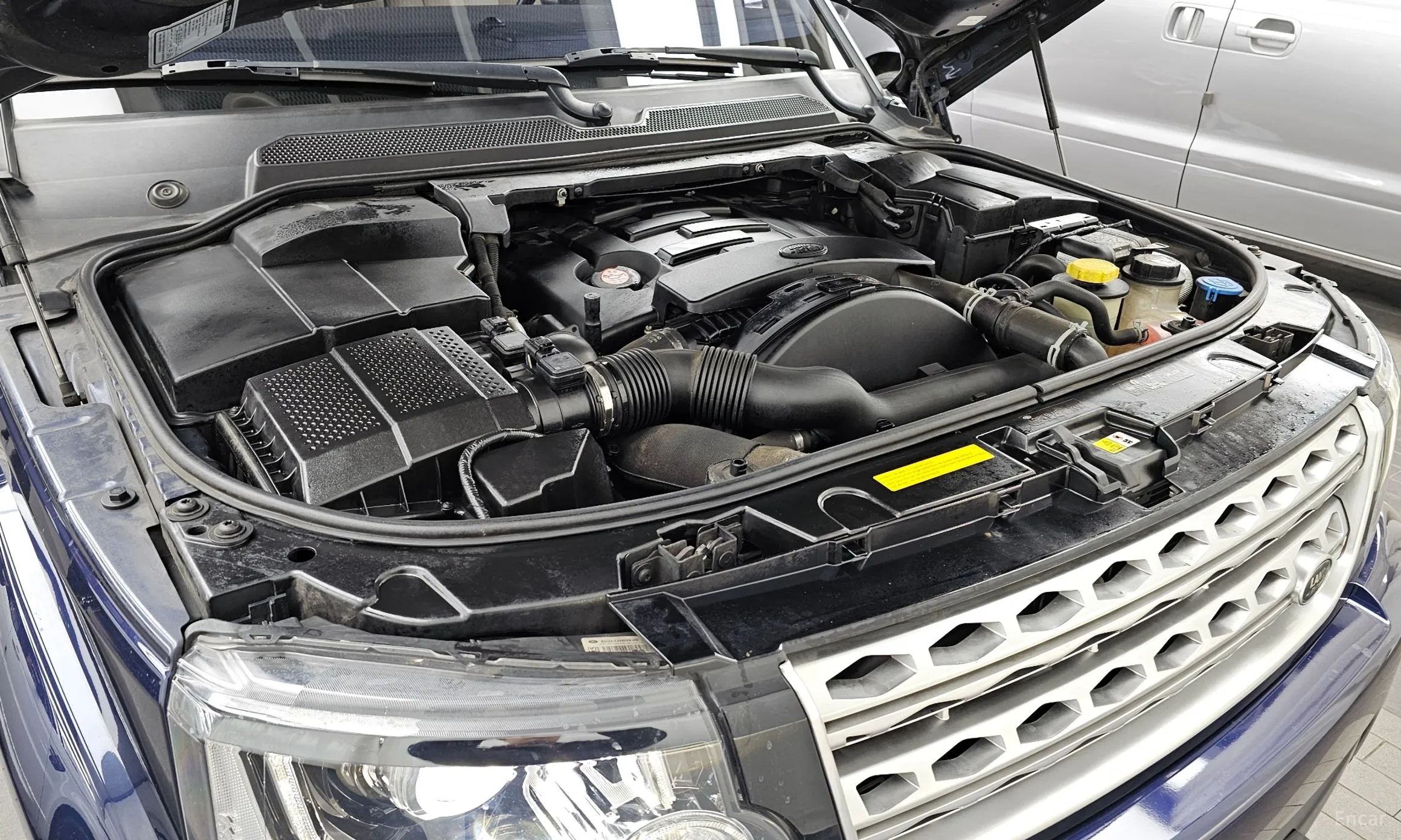 Land Rover Discovery 4 превью 6