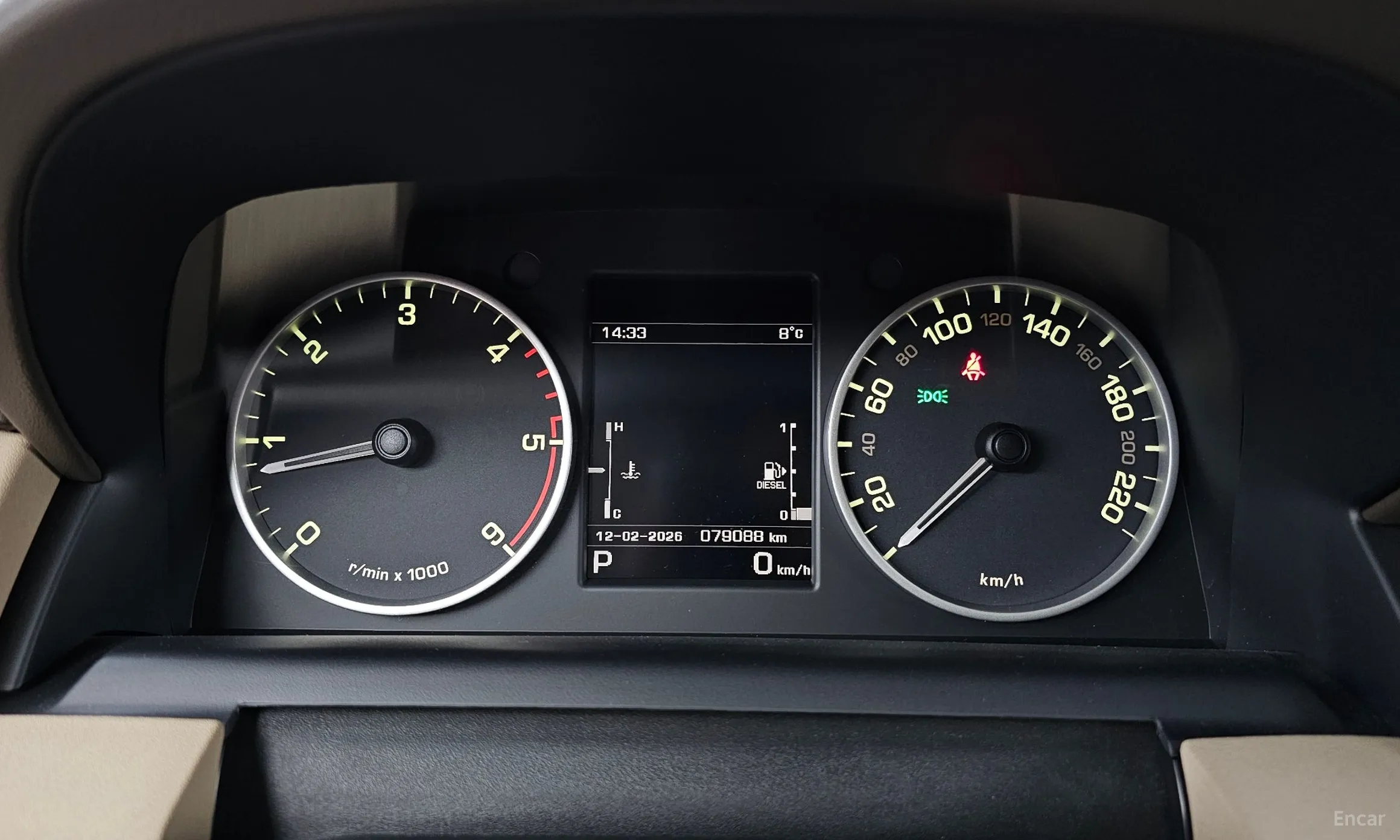 Land Rover Discovery 4 превью 8