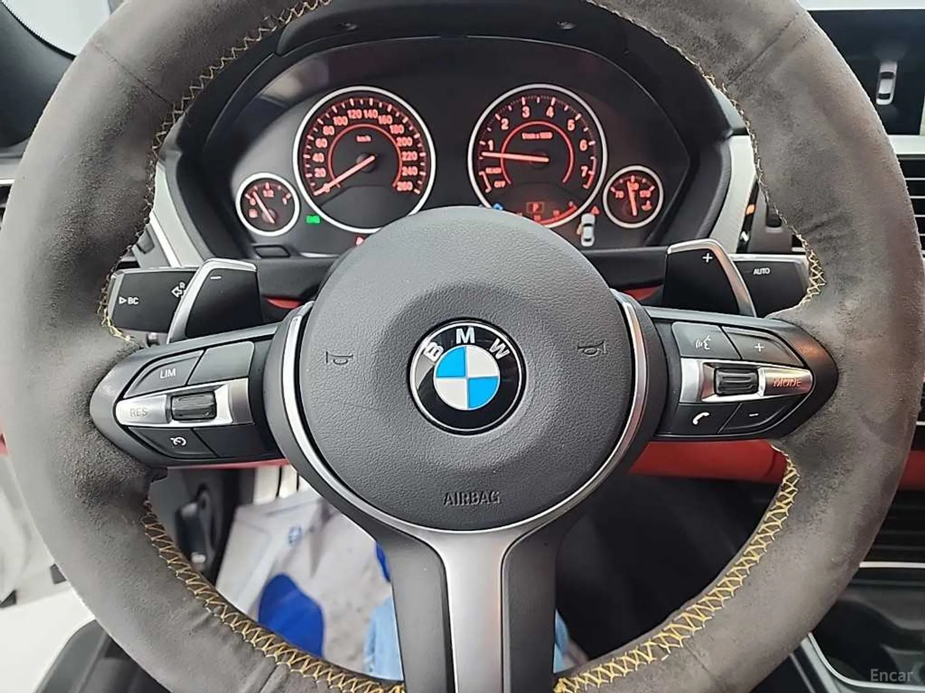 BMW Series 4 (F32) превью 9