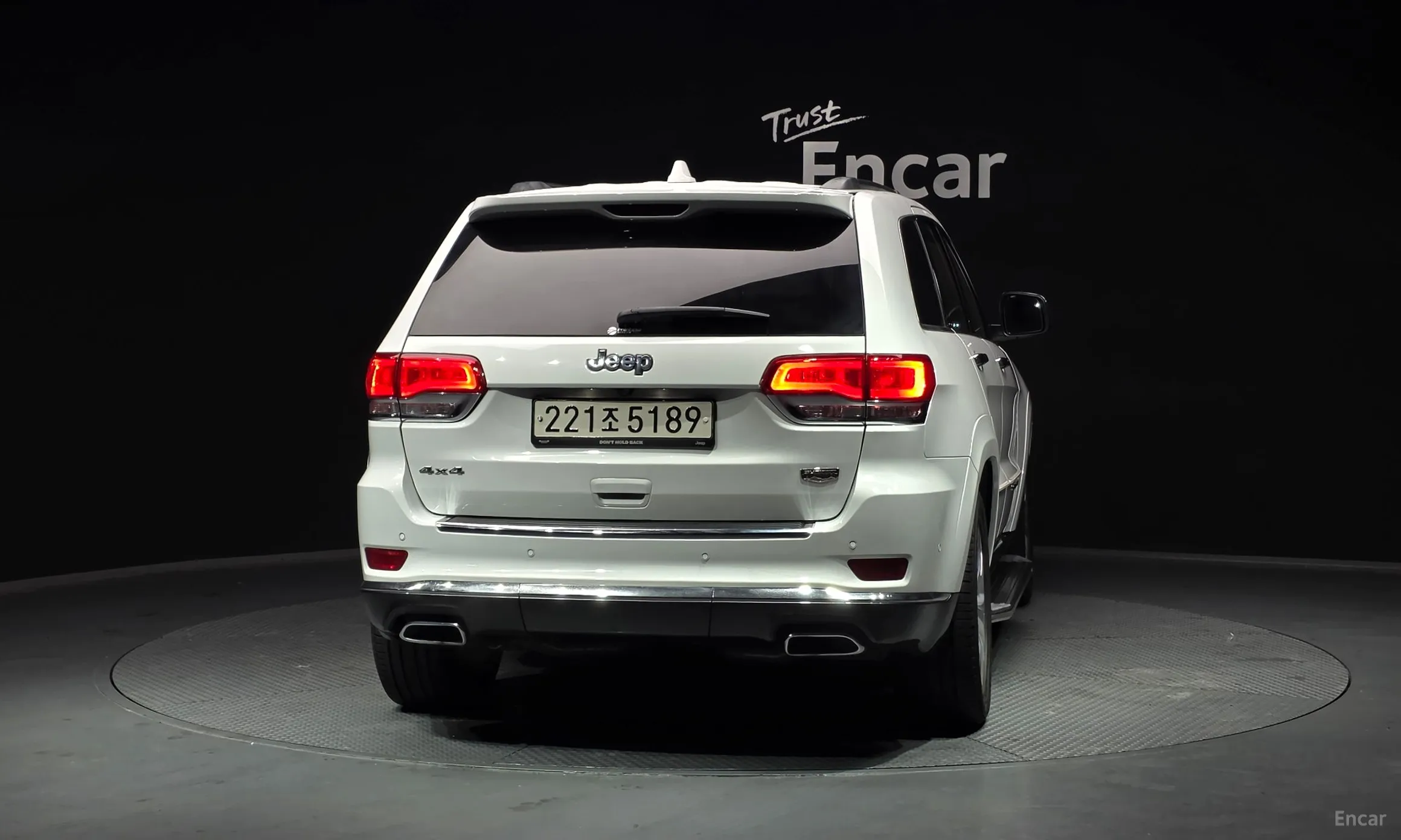 Jeep Grand Cherokee превью 4