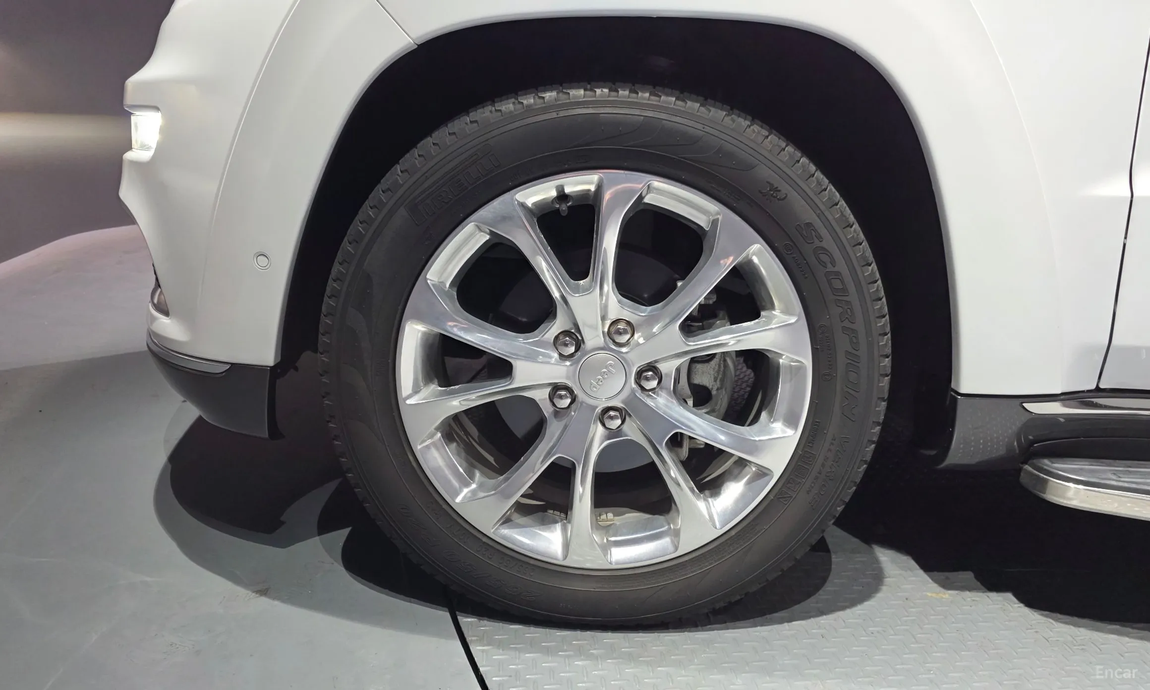 Jeep Grand Cherokee превью 5