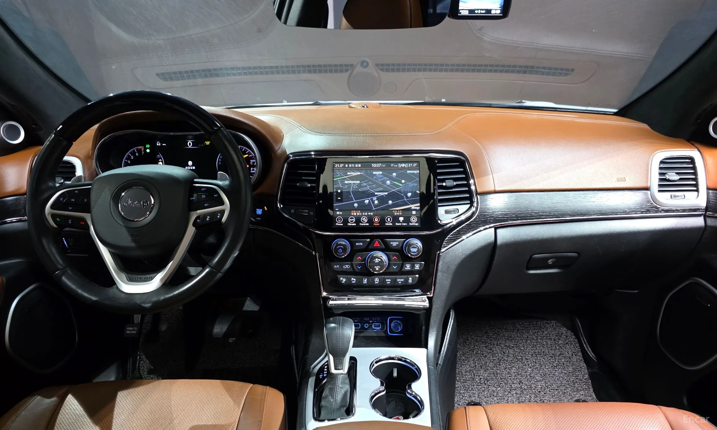Jeep Grand Cherokee превью 8