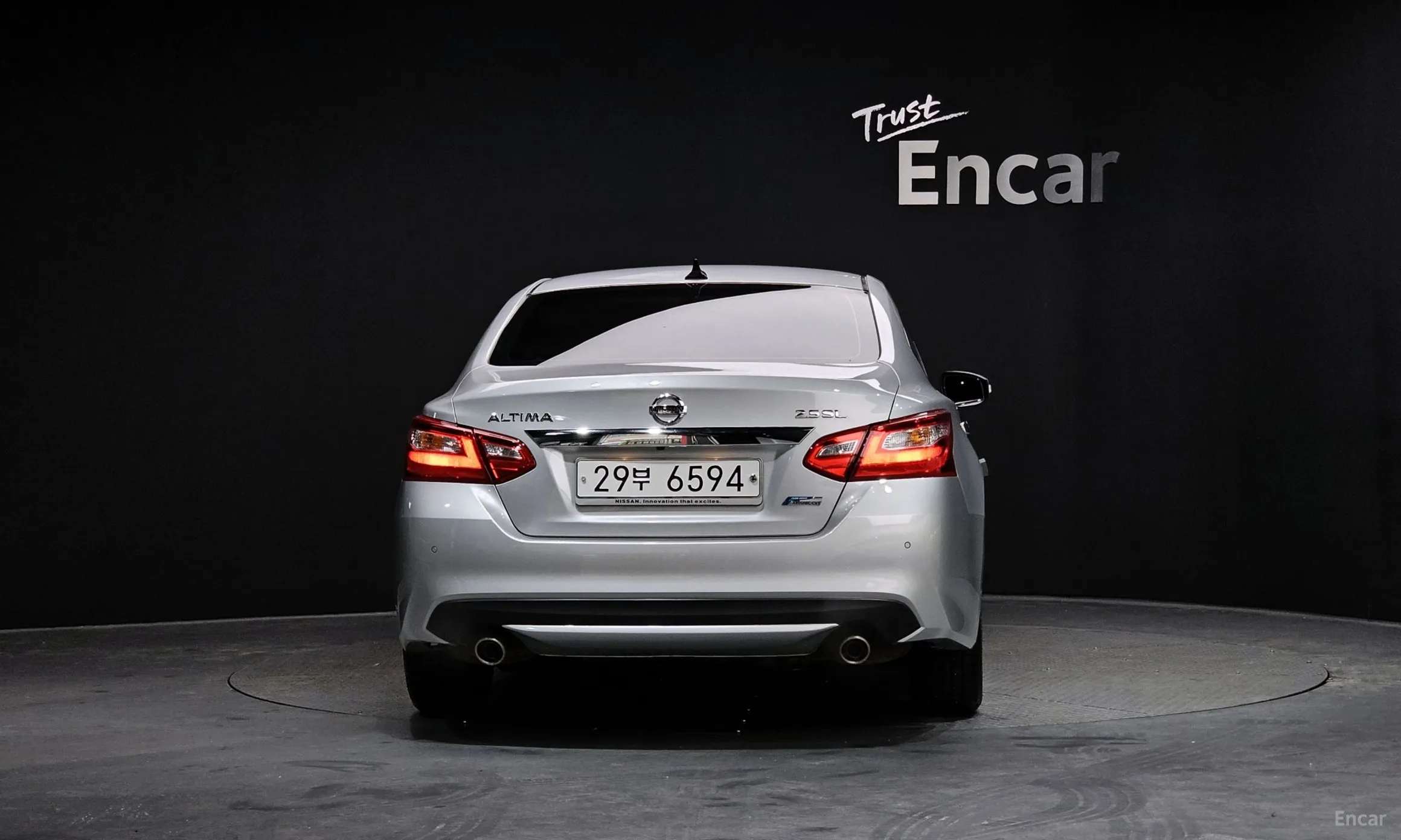 Nissan Altima превью 4