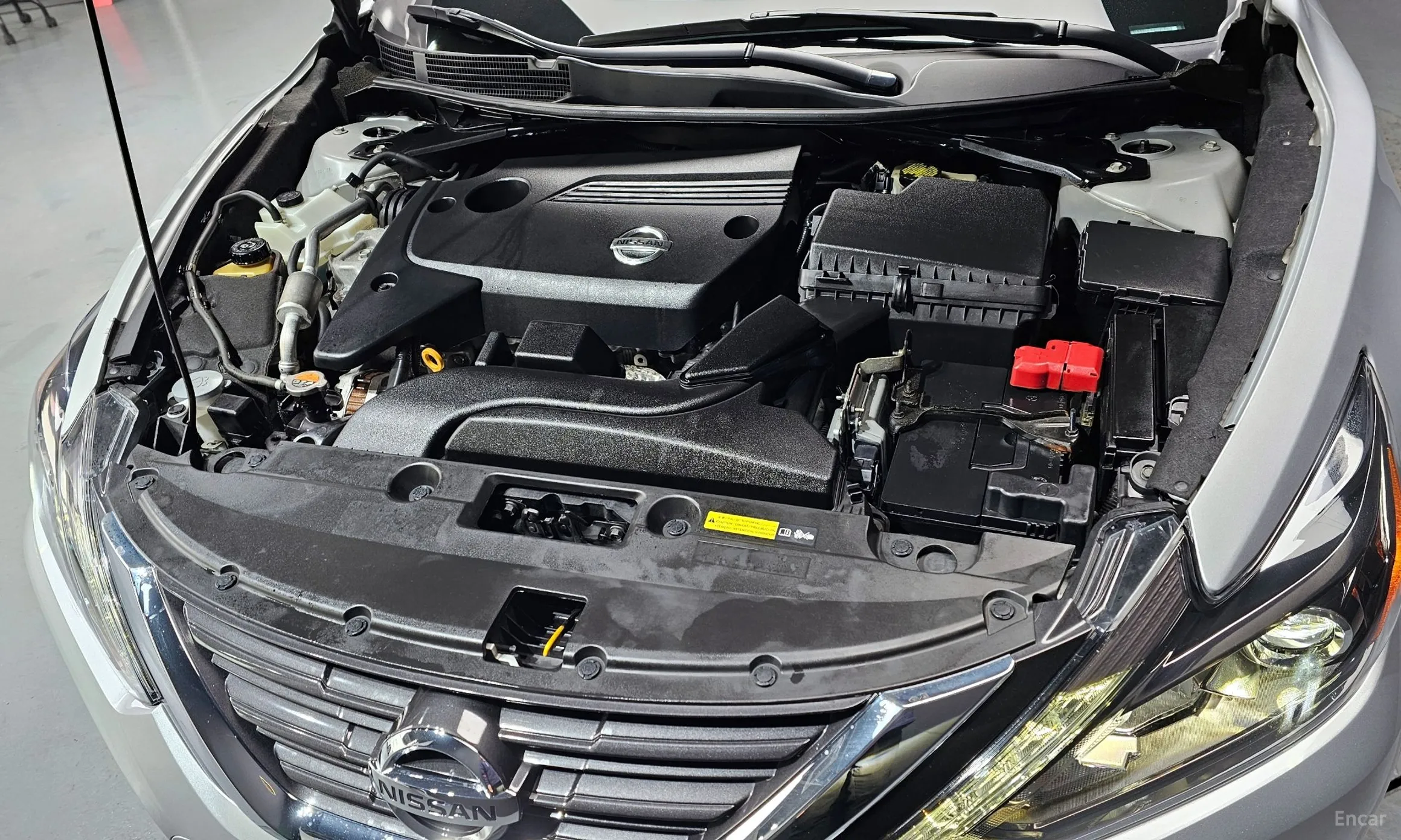 Nissan Altima превью 6