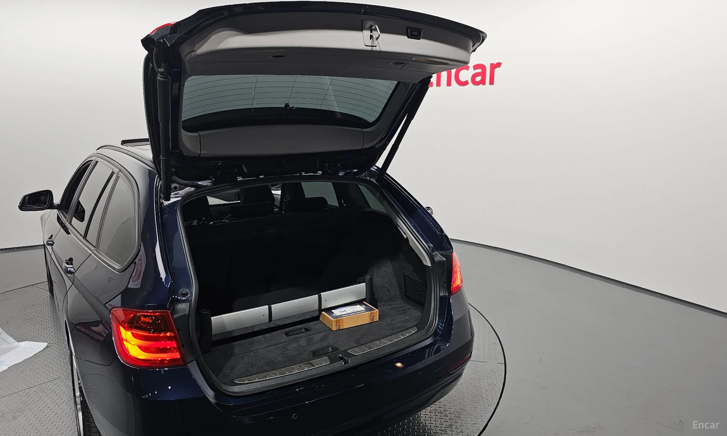 BMW 3 Series (F30) превью 20