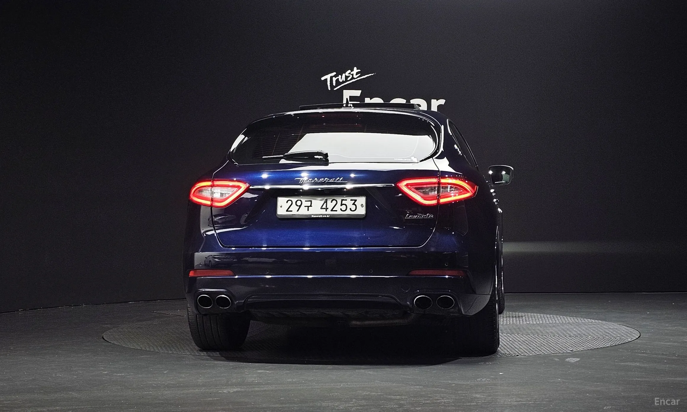 Maserati Levante превью 4