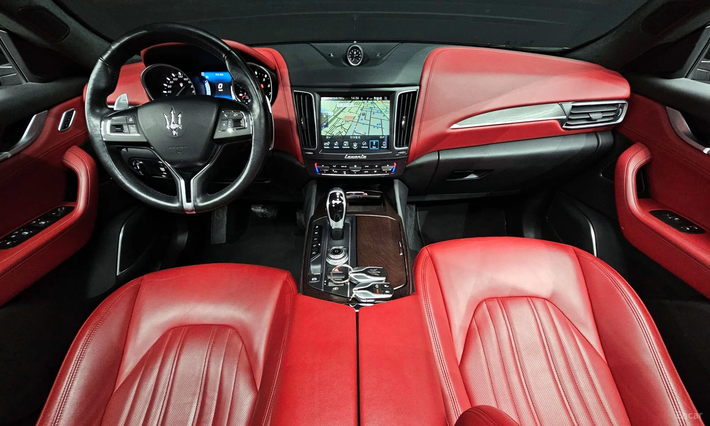 Maserati Levante превью 7