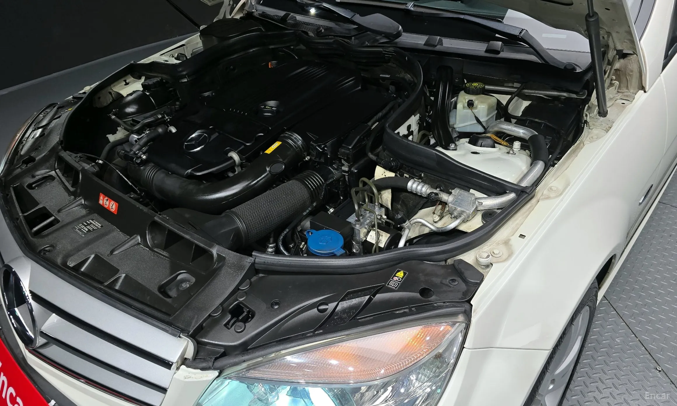 Mercedes Benz C-Class W204 превью 6