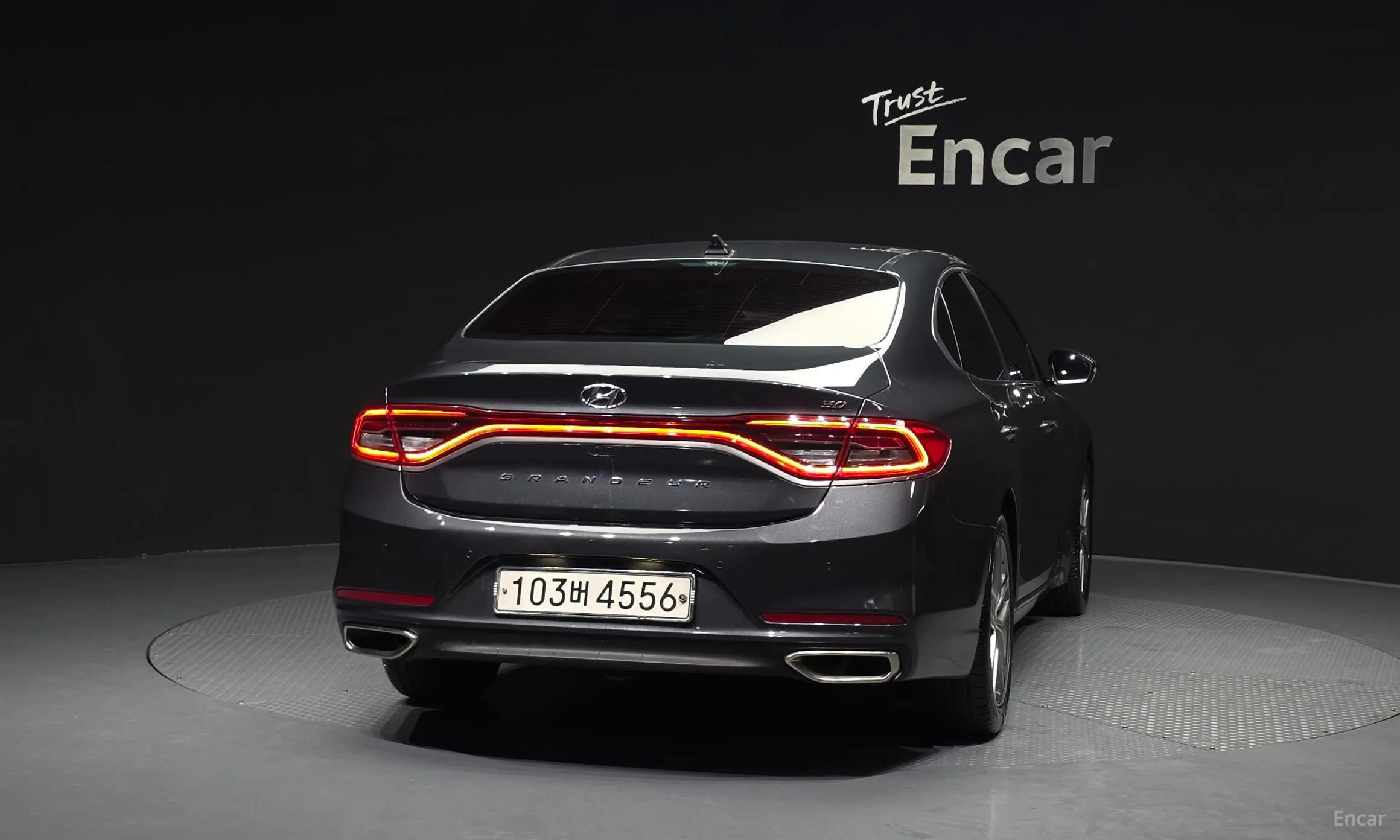 Hyundai Grandeur IG превью 4