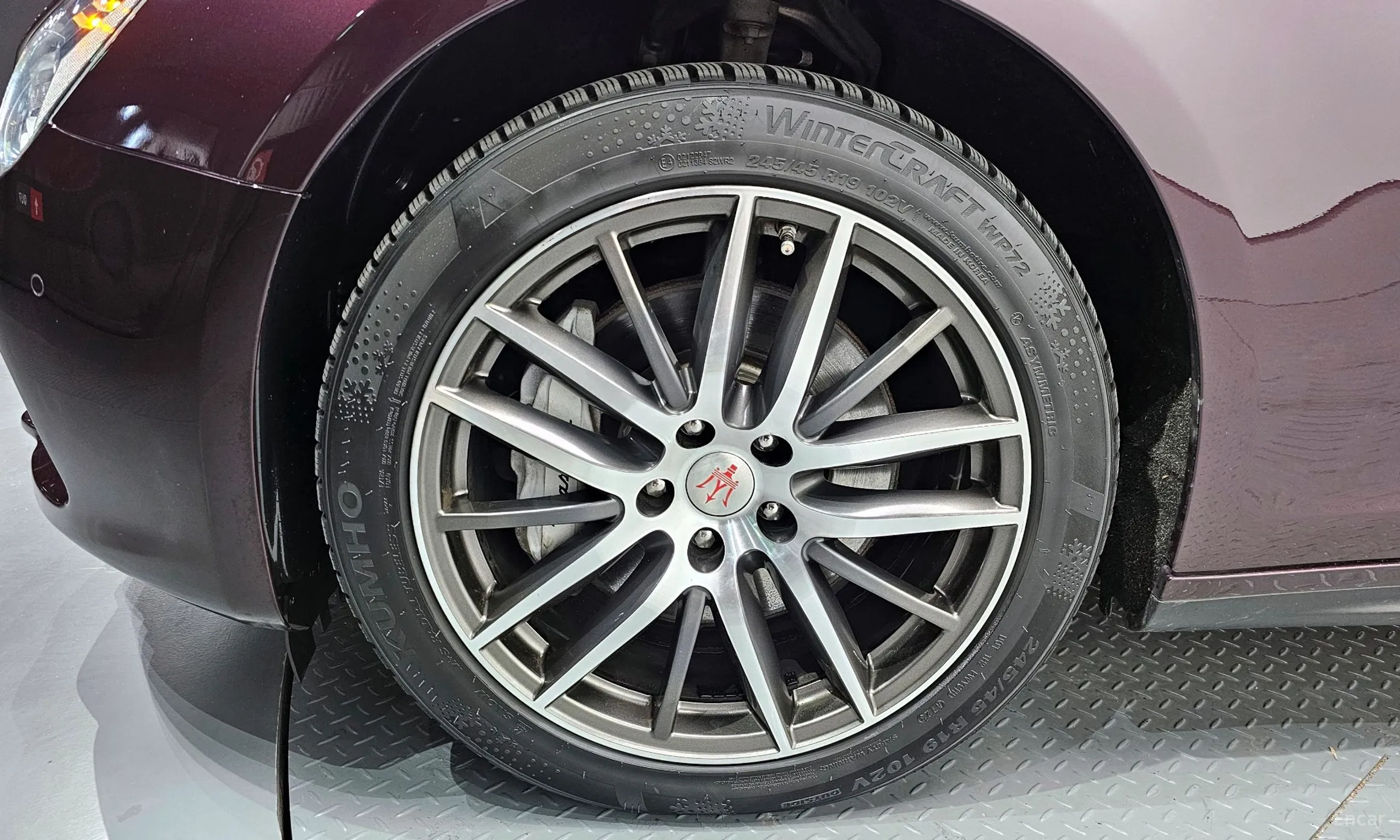 Maserati Ghibli превью 5