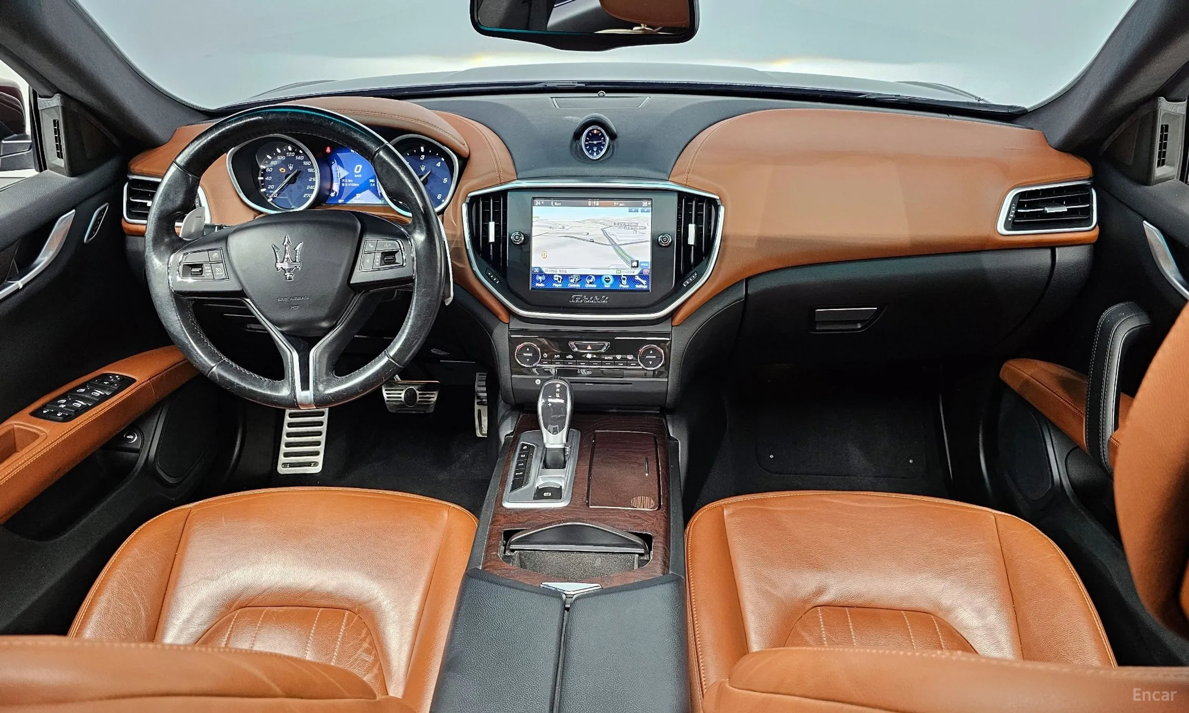 Maserati Ghibli превью 7