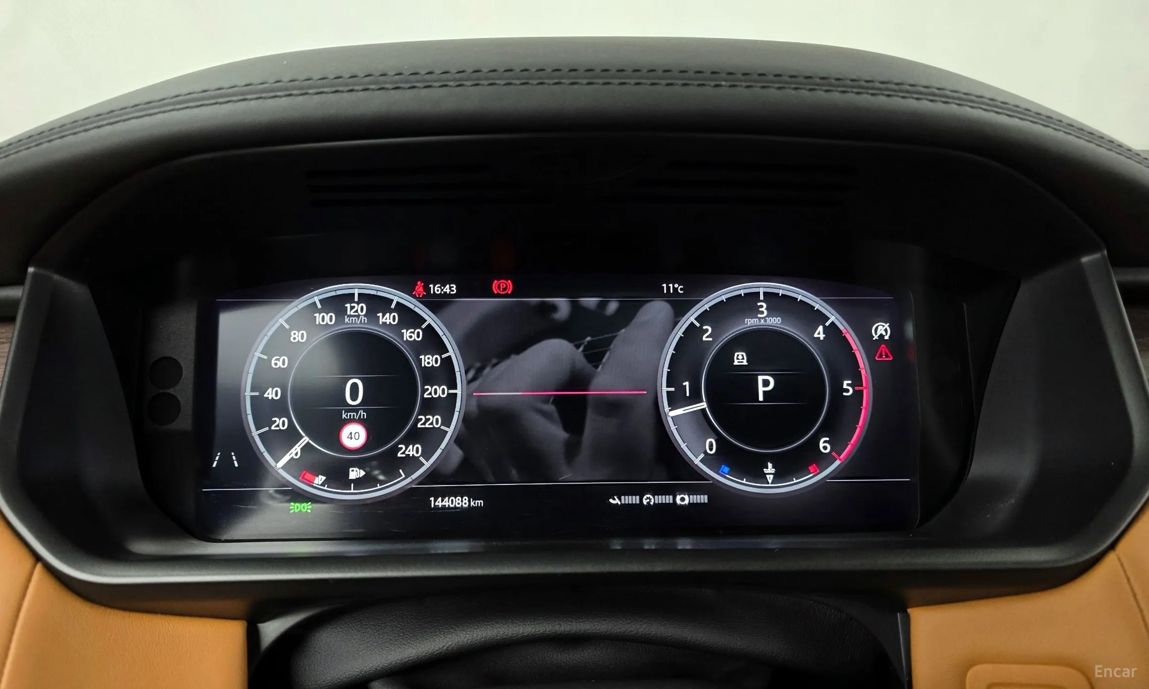 Land Rover Discovery 5 превью 8
