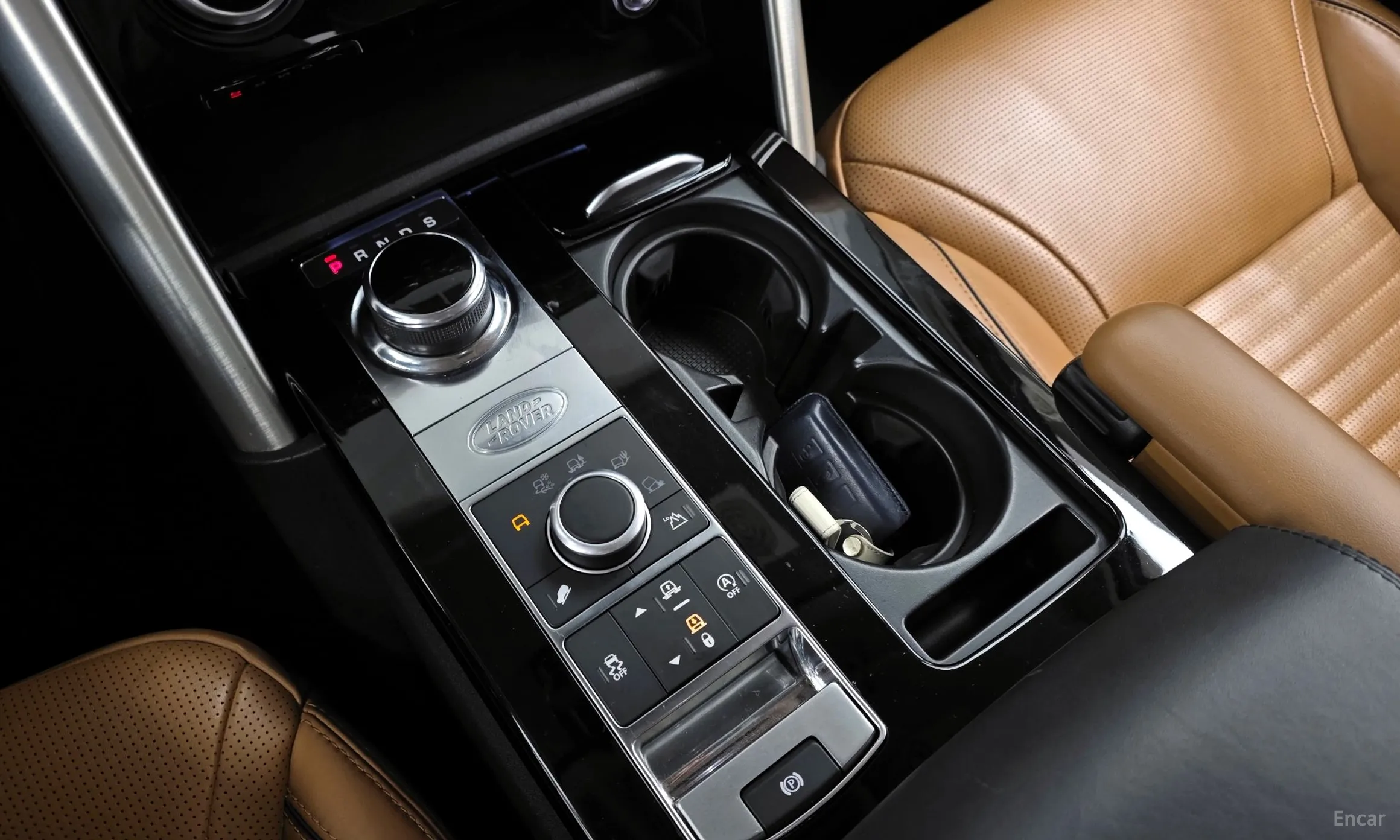 Land Rover Discovery 5 превью 9