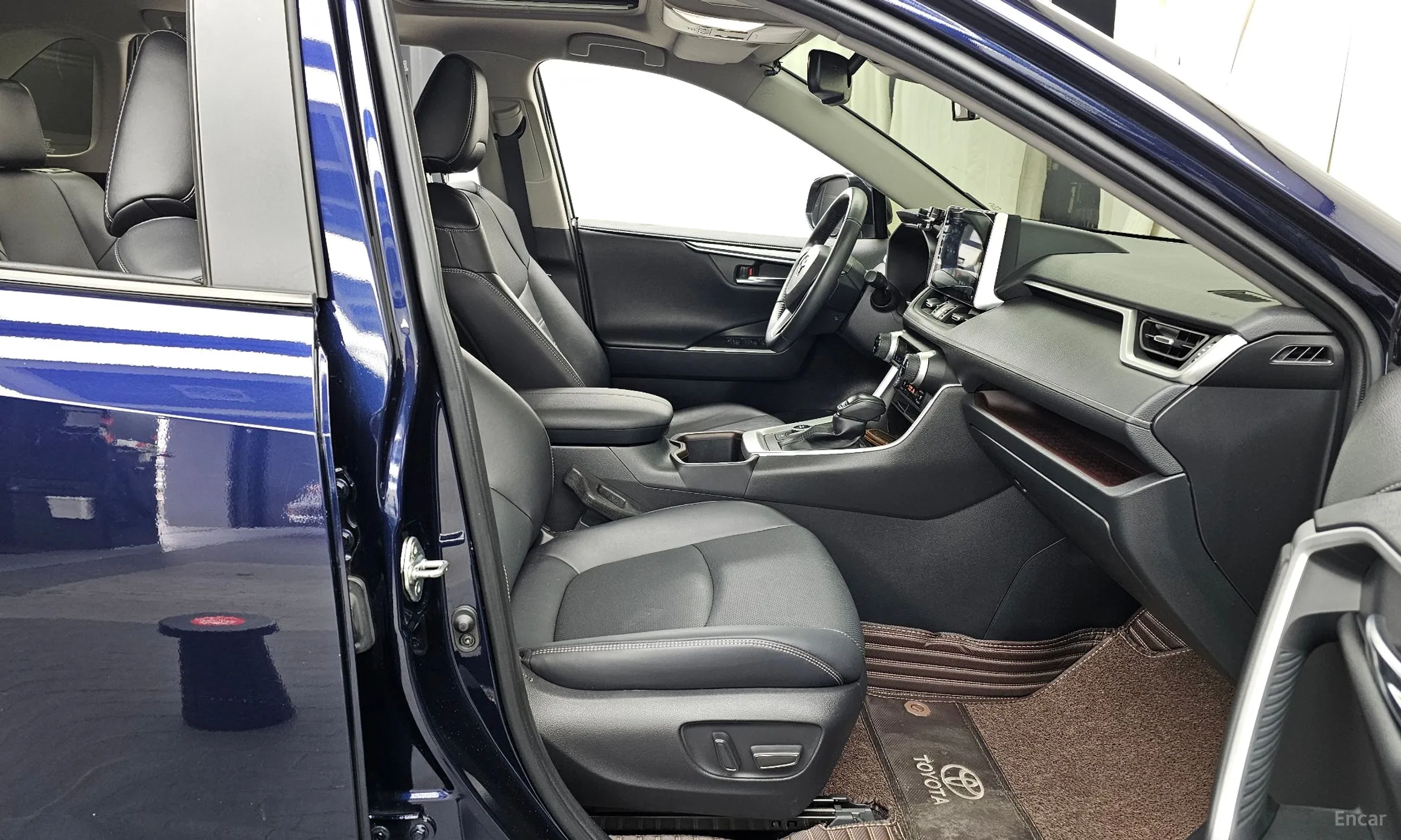 Toyota RAV4 5th Generation превью 11