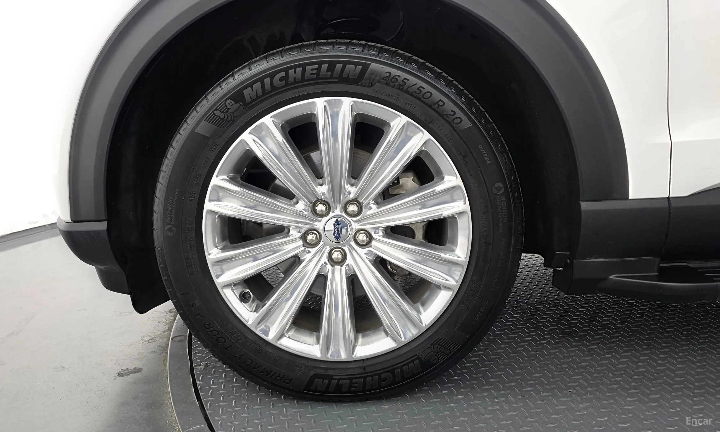 Ford Explorer 6th Generation превью 5