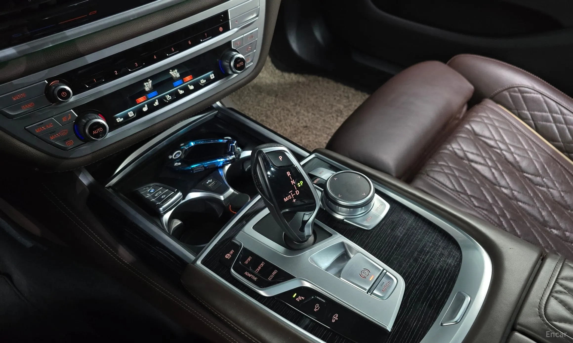 BMW 7 Series (G11) превью 9