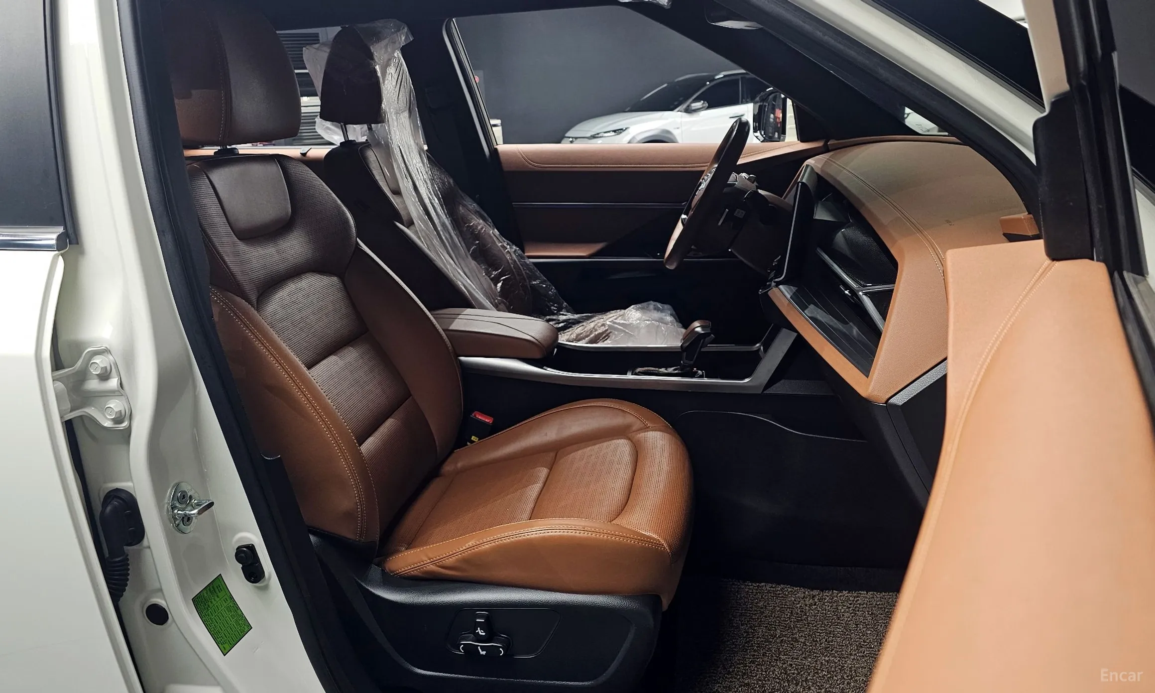 KG Mobility (SsangYong) Torres превью 10