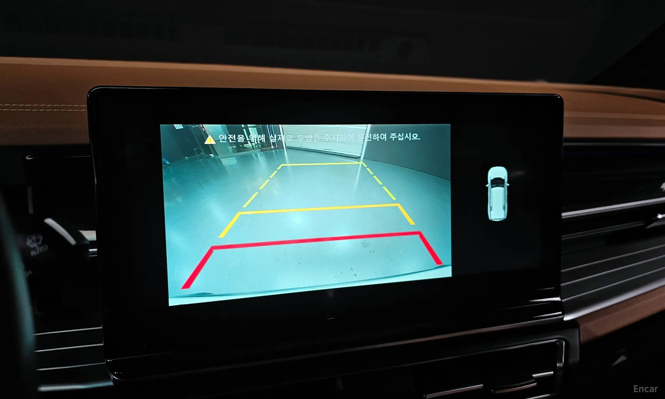 KG Mobility (SsangYong) Torres превью 15