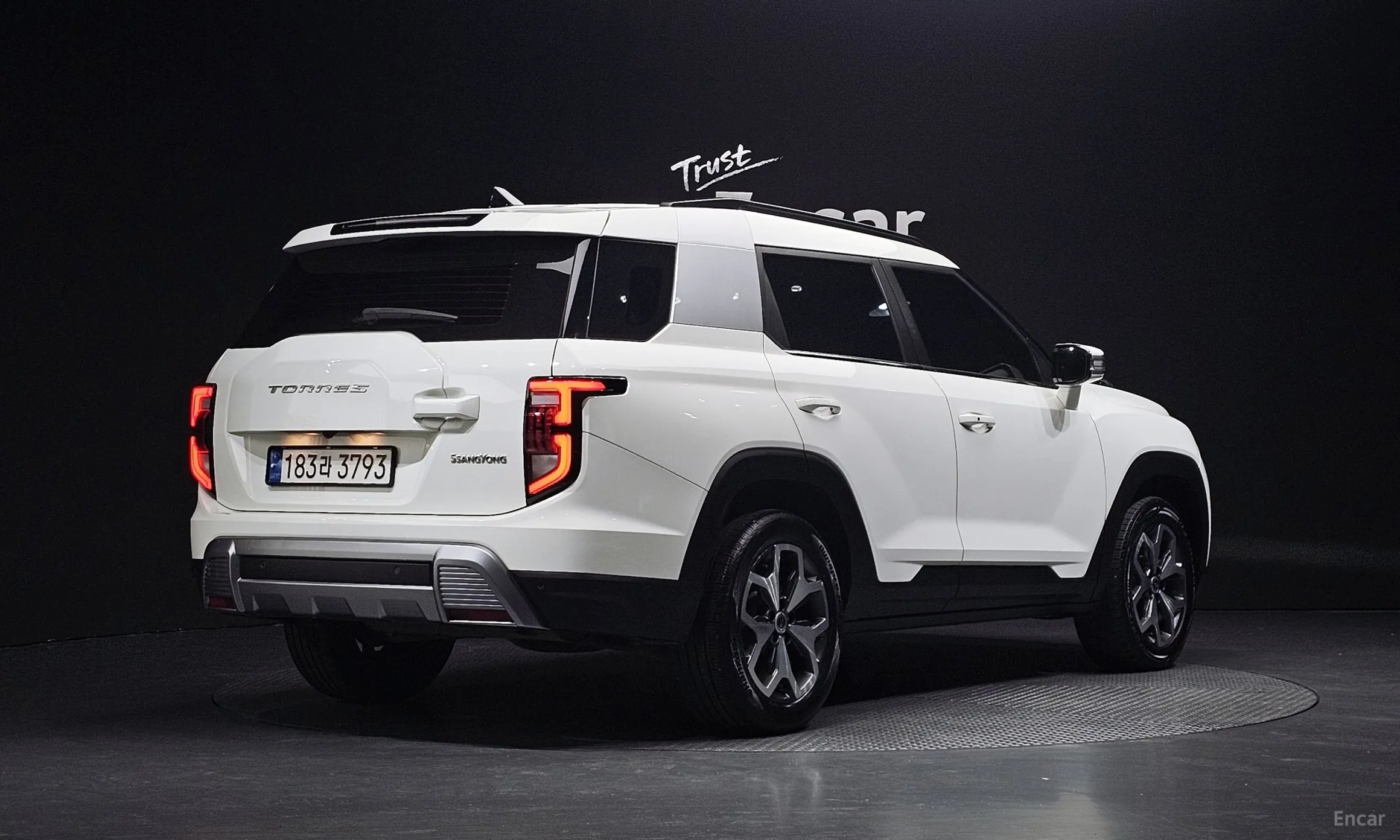 KG Mobility (SsangYong) Torres превью 2
