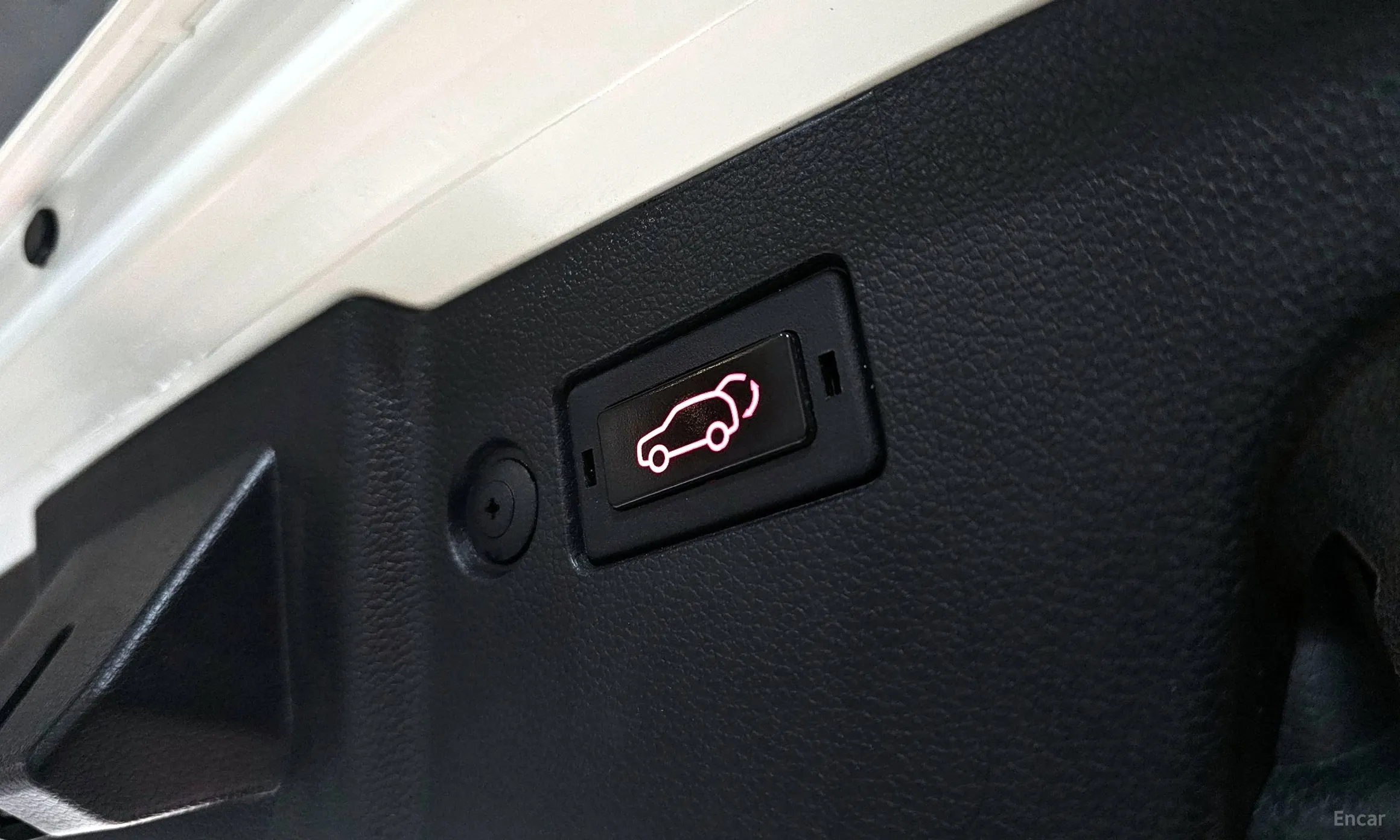 KG Mobility (SsangYong) Torres превью 19