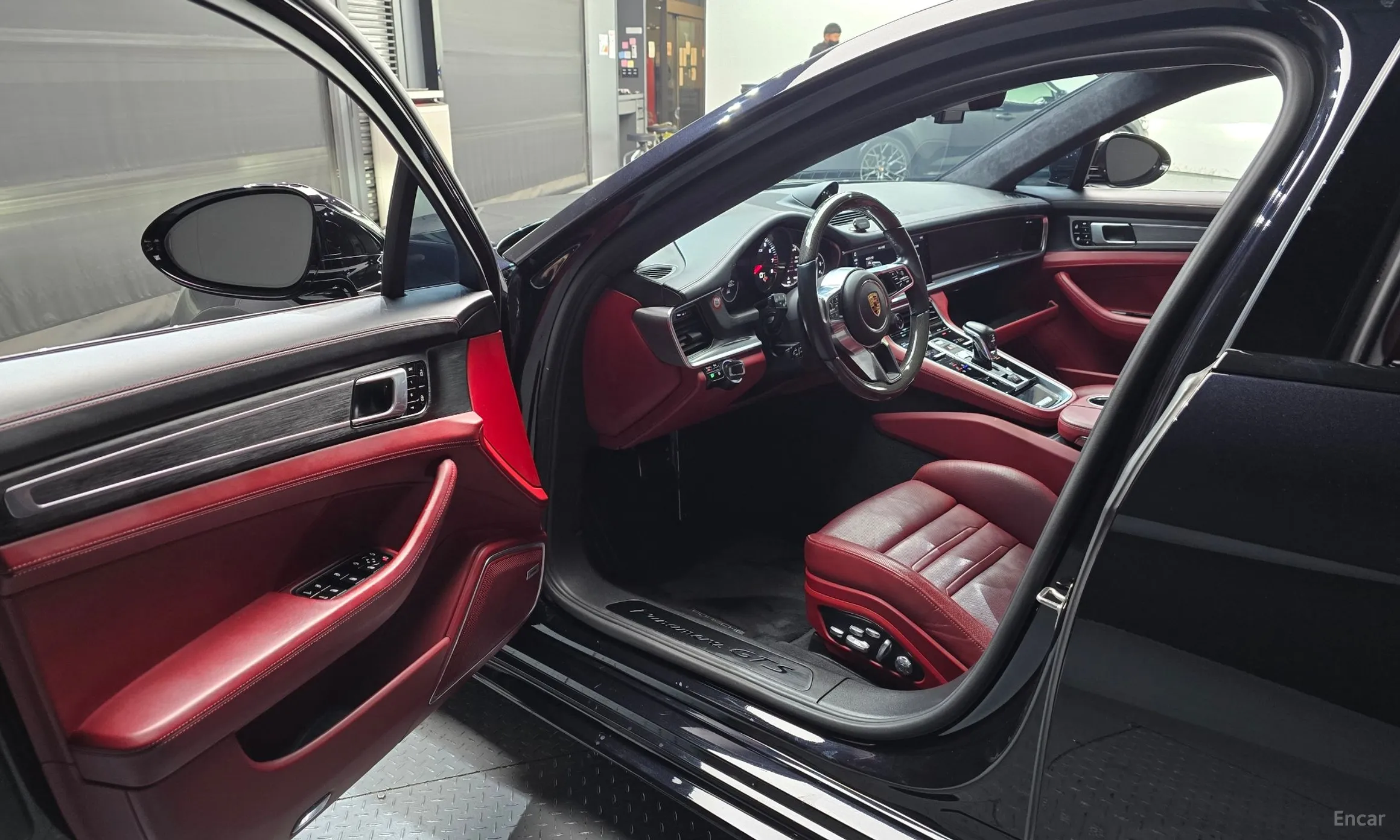 Porsche Panamera (971) превью 10