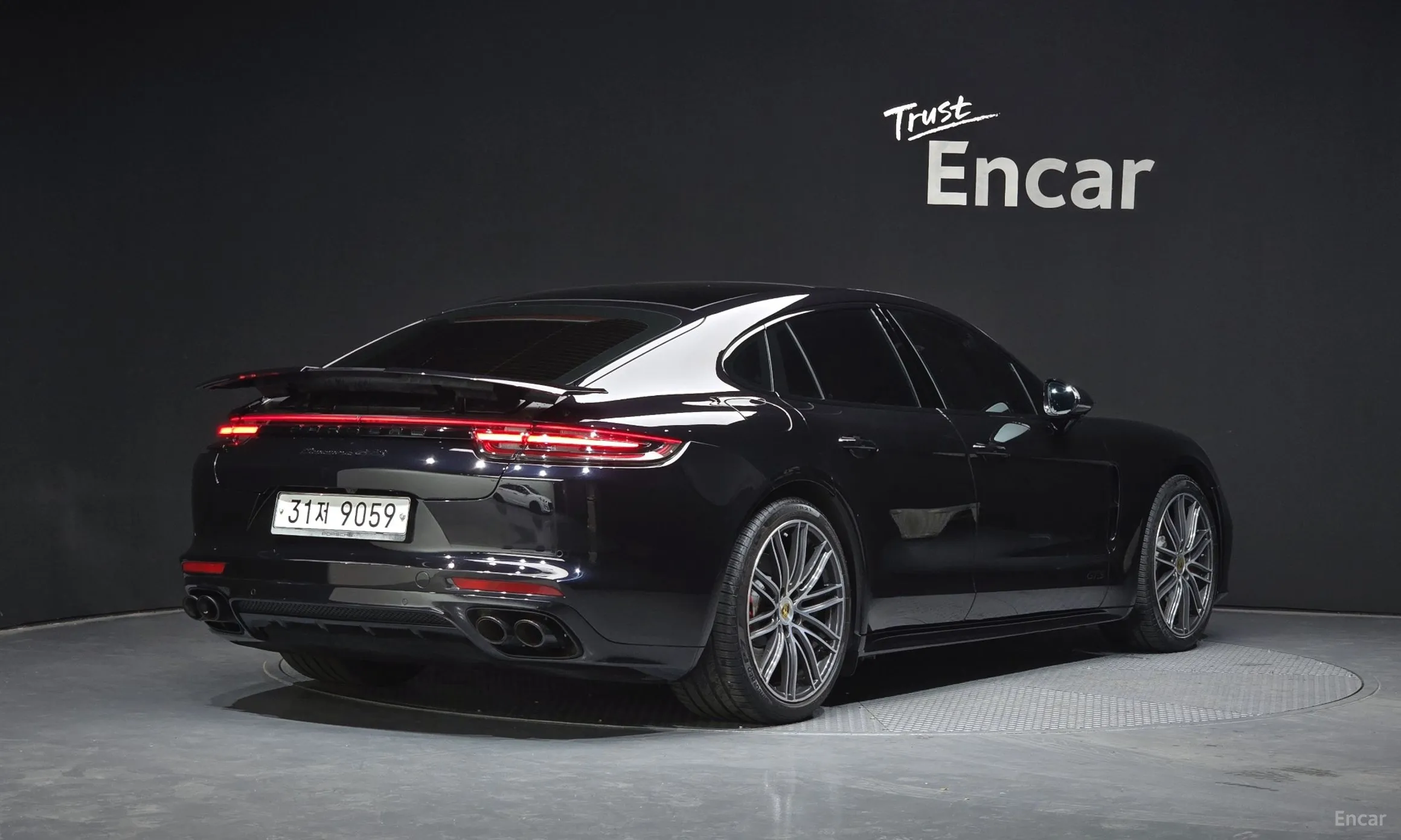 Porsche Panamera (971) превью 2