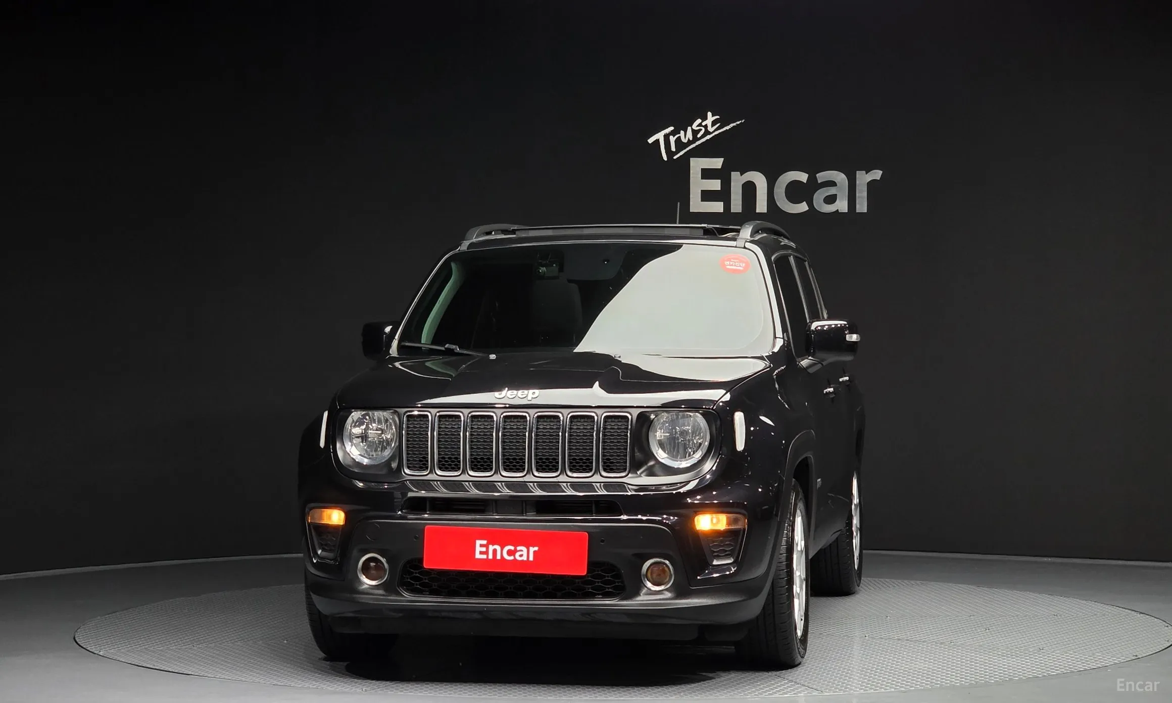 Jeep Renegade превью 3