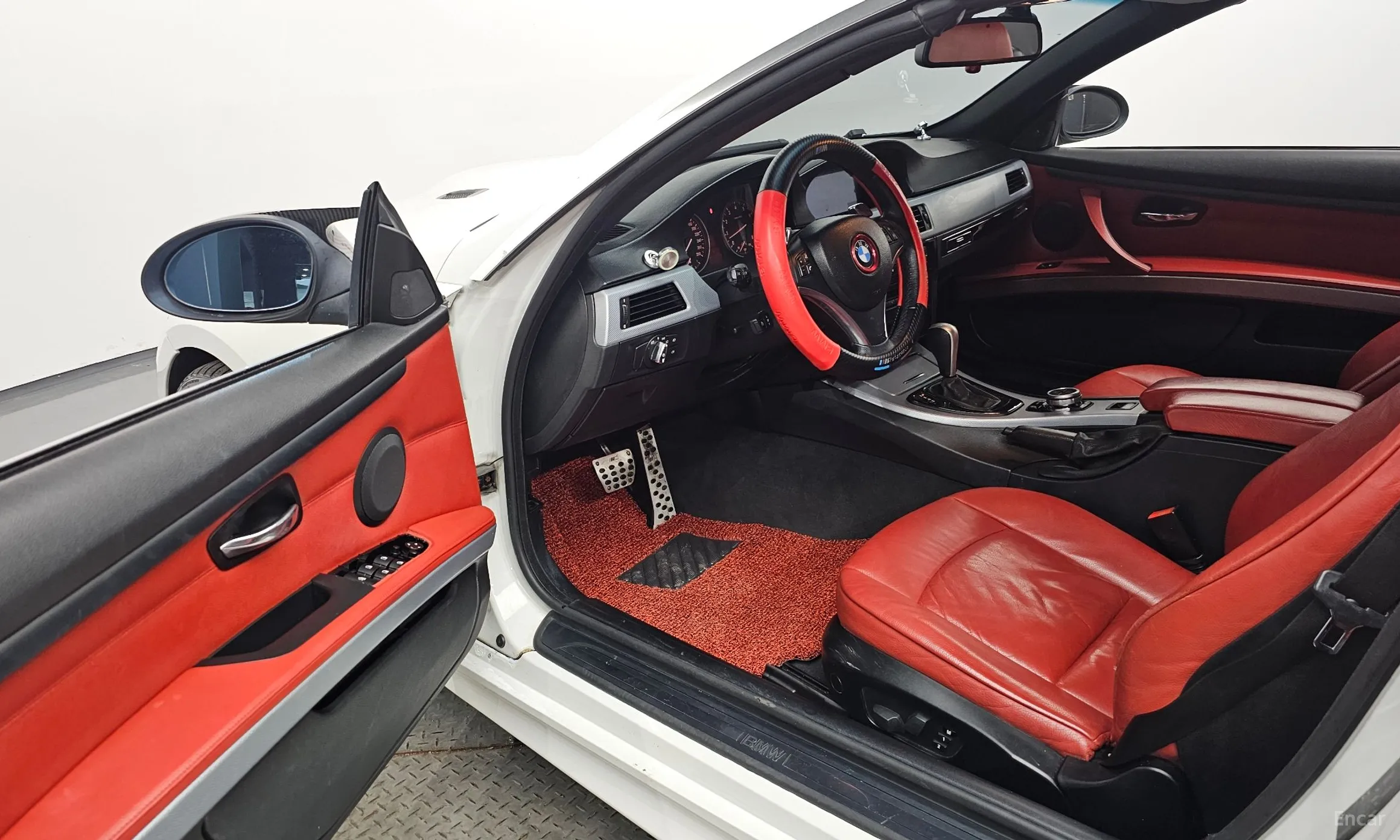BMW 3 Series (E90) превью 10
