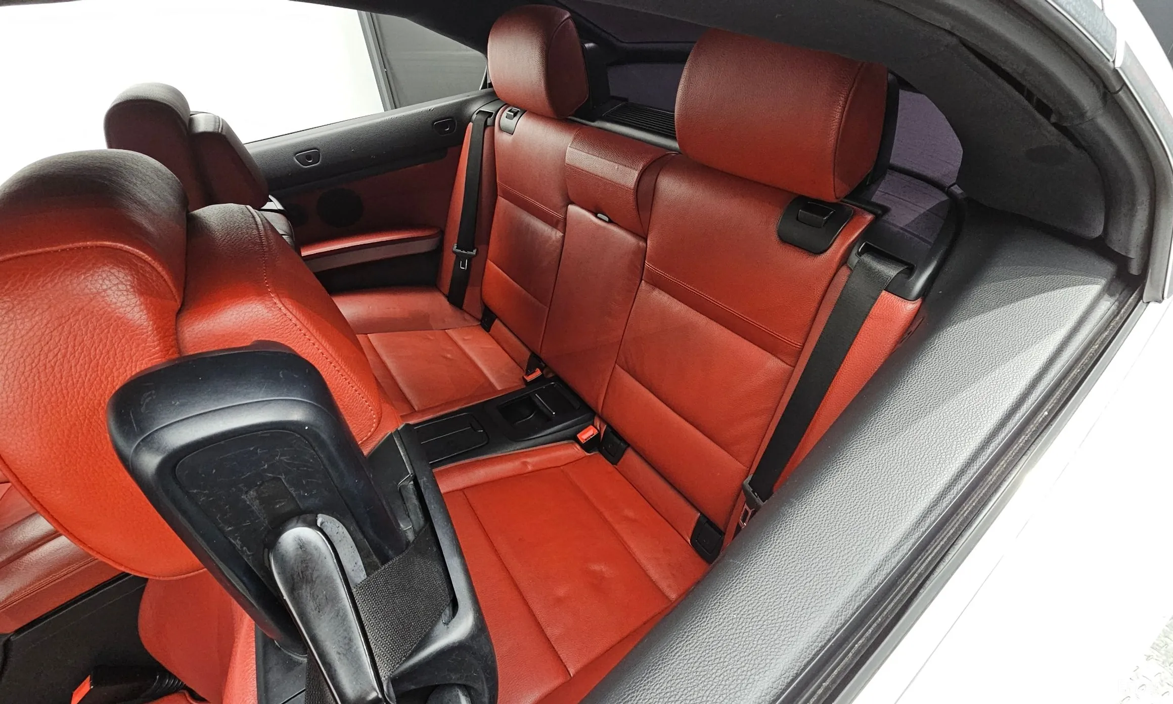 BMW 3 Series (E90) превью 11