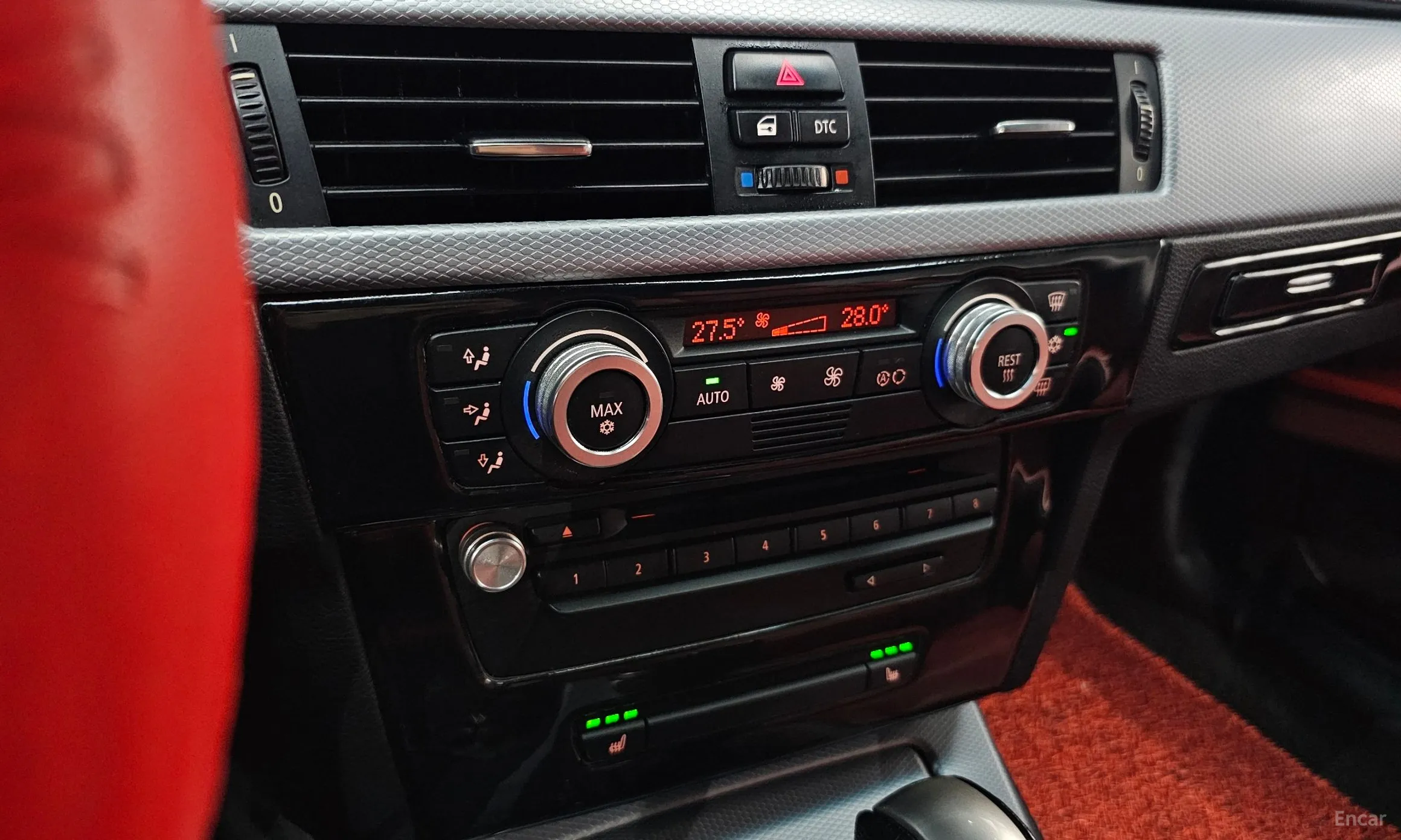 BMW 3 Series (E90) превью 19