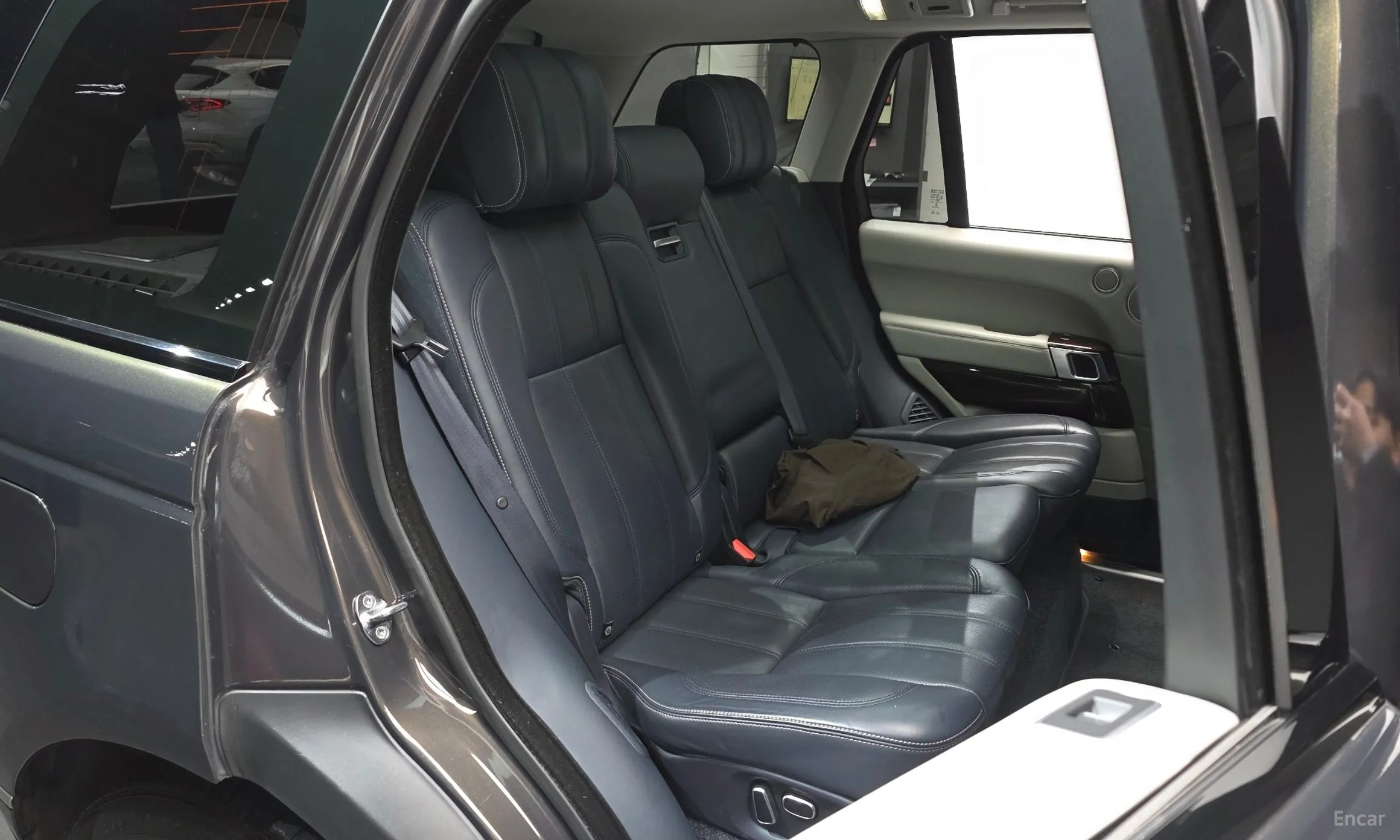 Land Rover Range Rover 4th Generation превью 11