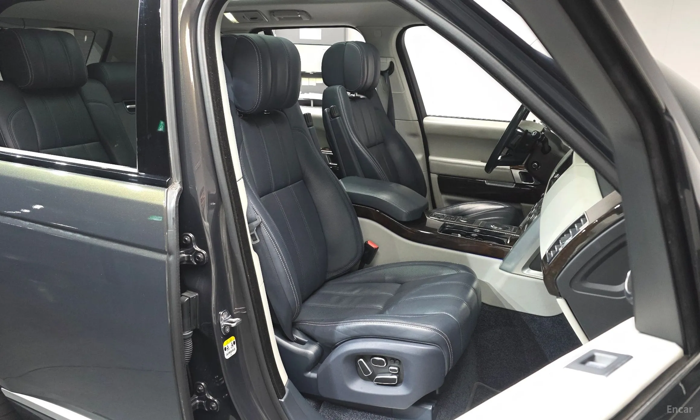 Land Rover Range Rover 4th Generation превью 12
