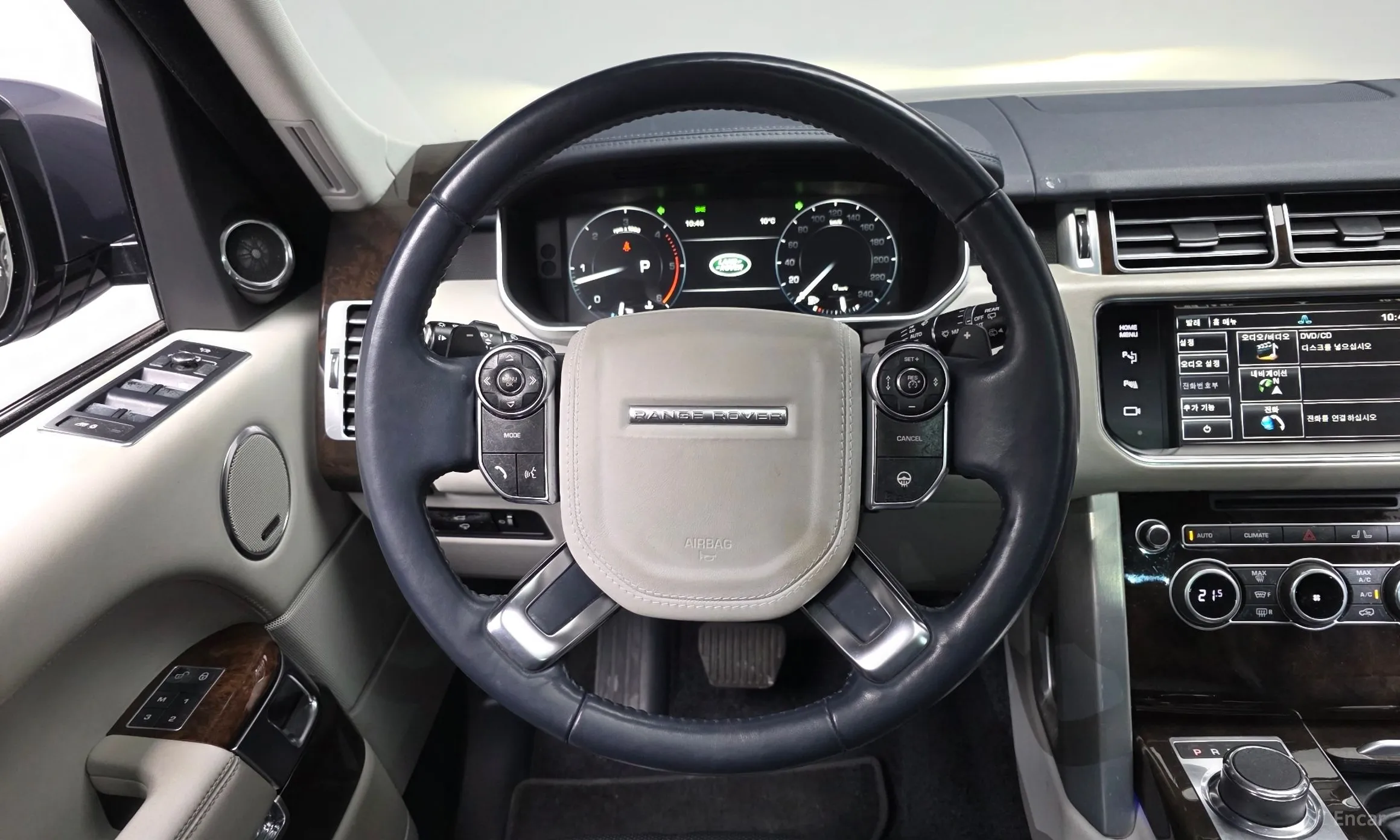 Land Rover Range Rover 4th Generation превью 14