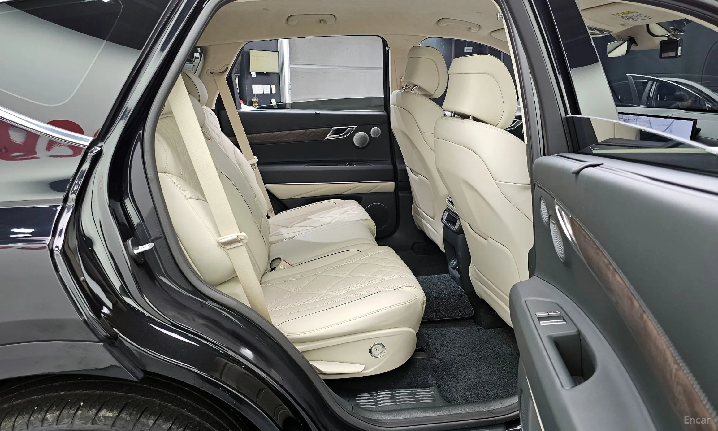 Genesis GV80 превью 12