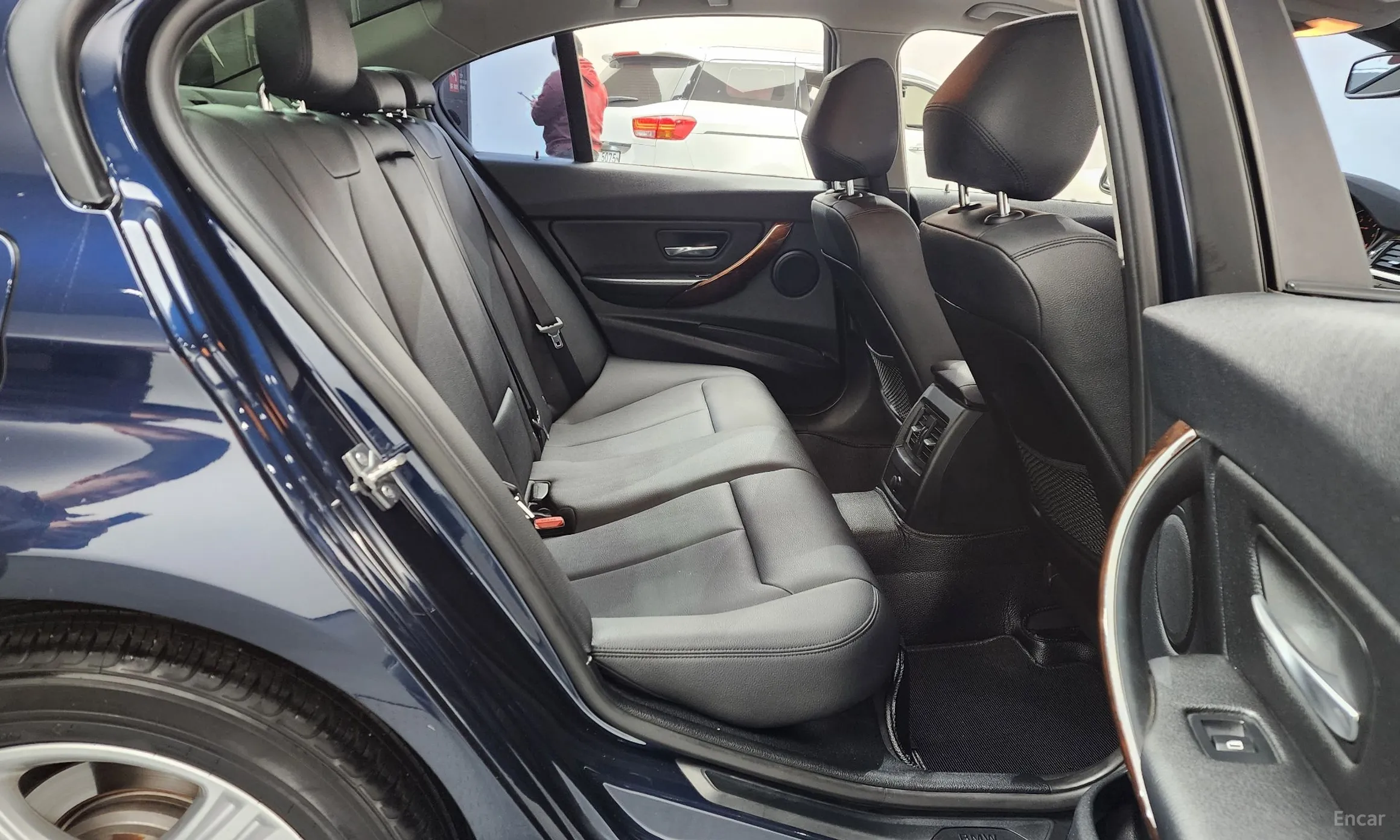 BMW 3 Series (F30) превью 12