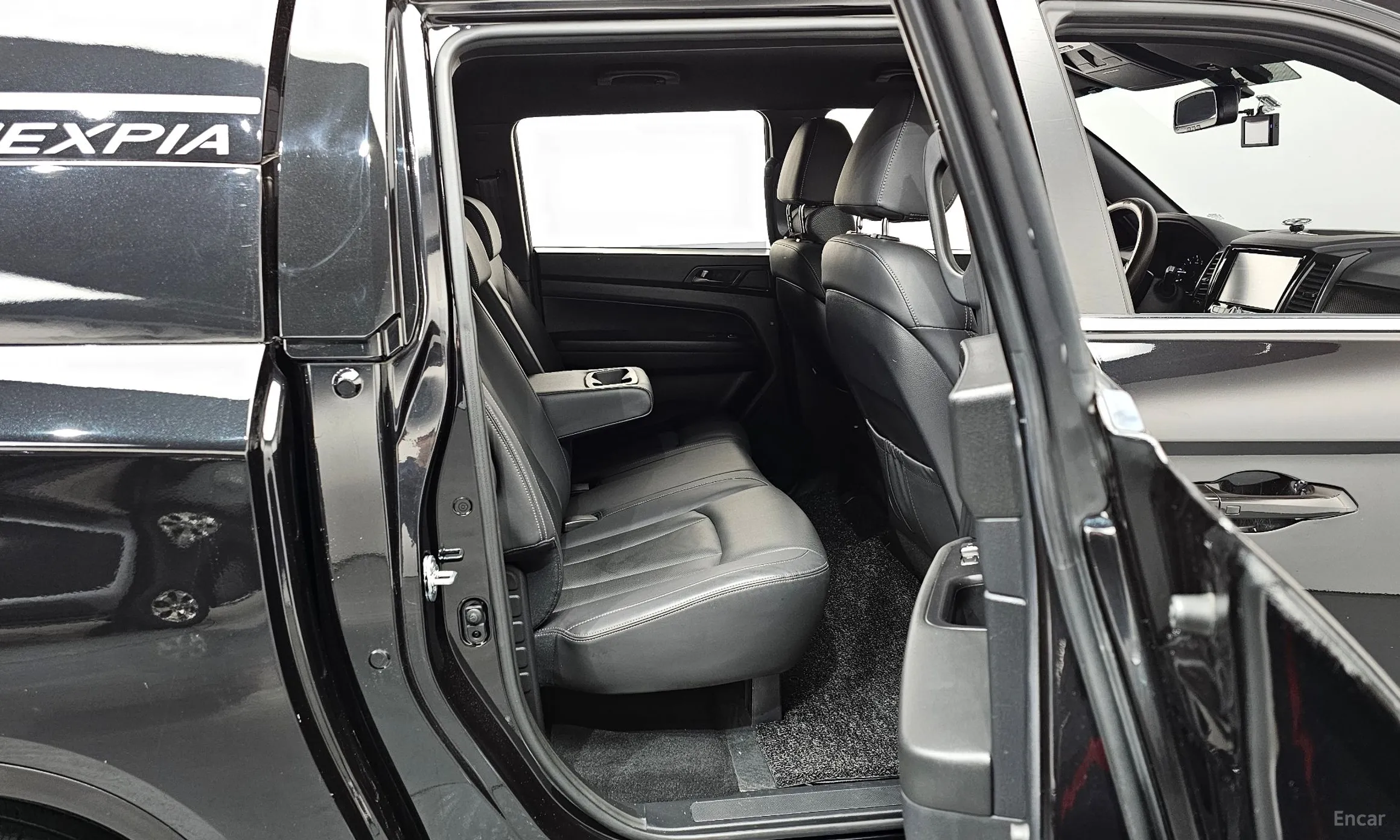 KG Mobility (SsangYong) Rexton Sports Khan превью 12