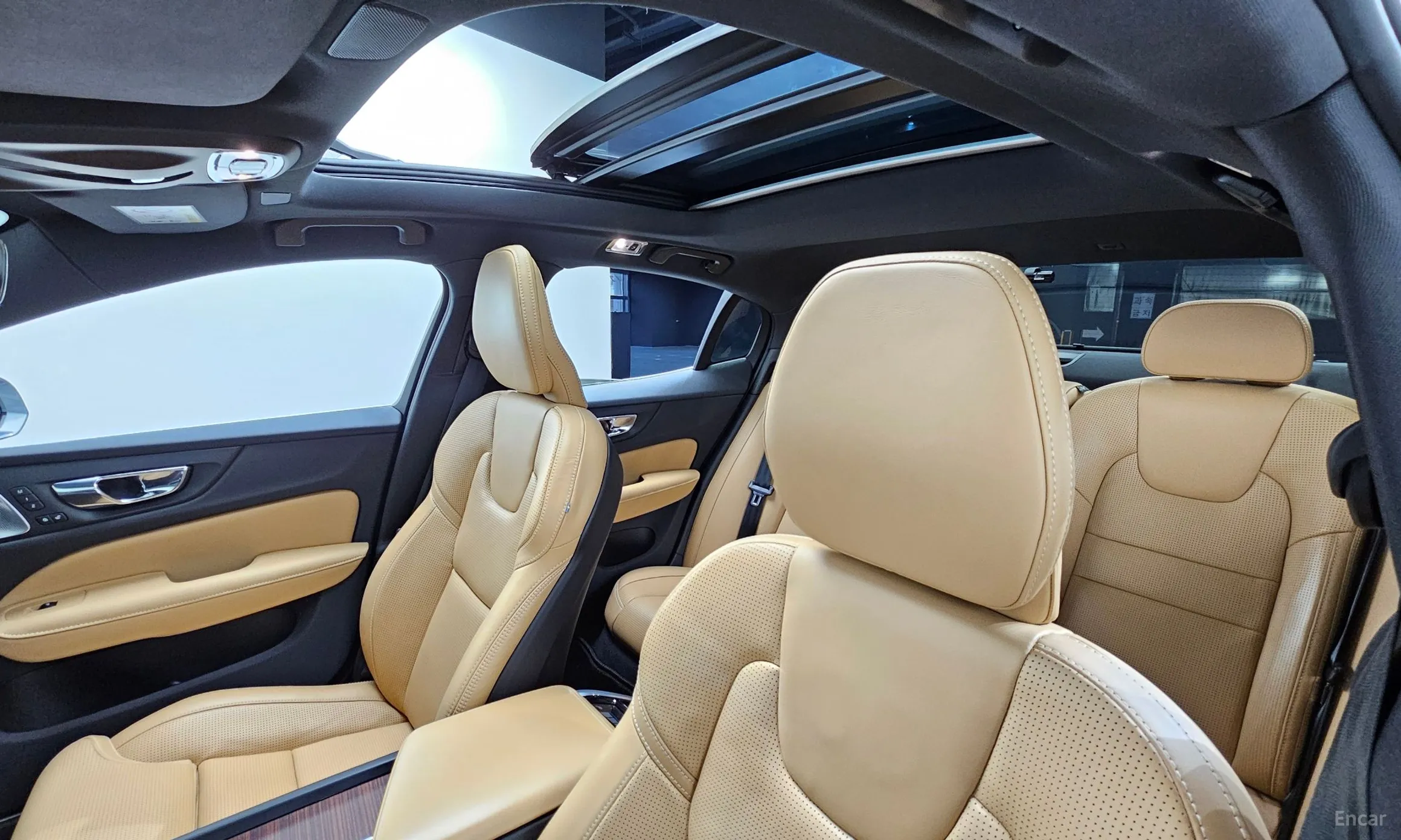 Volvo S60 3rd Generation превью 18